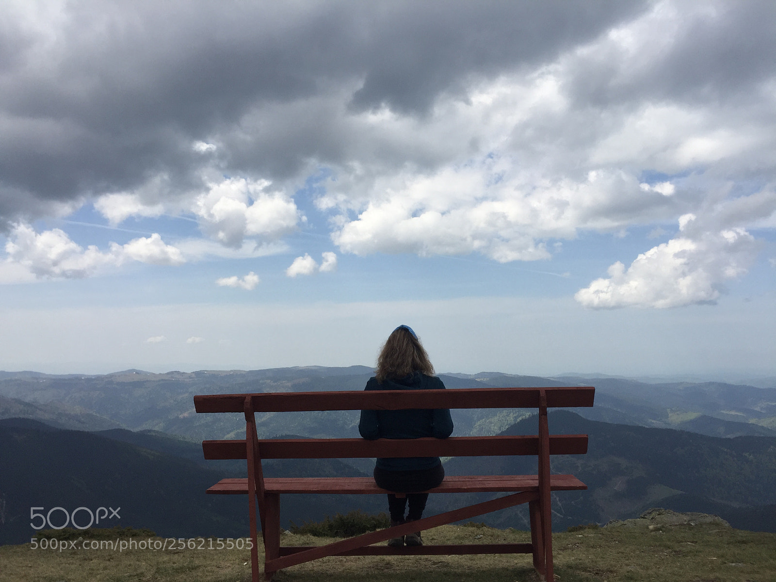 Apple iPhone 6 sample photo. Girl on a bench photography