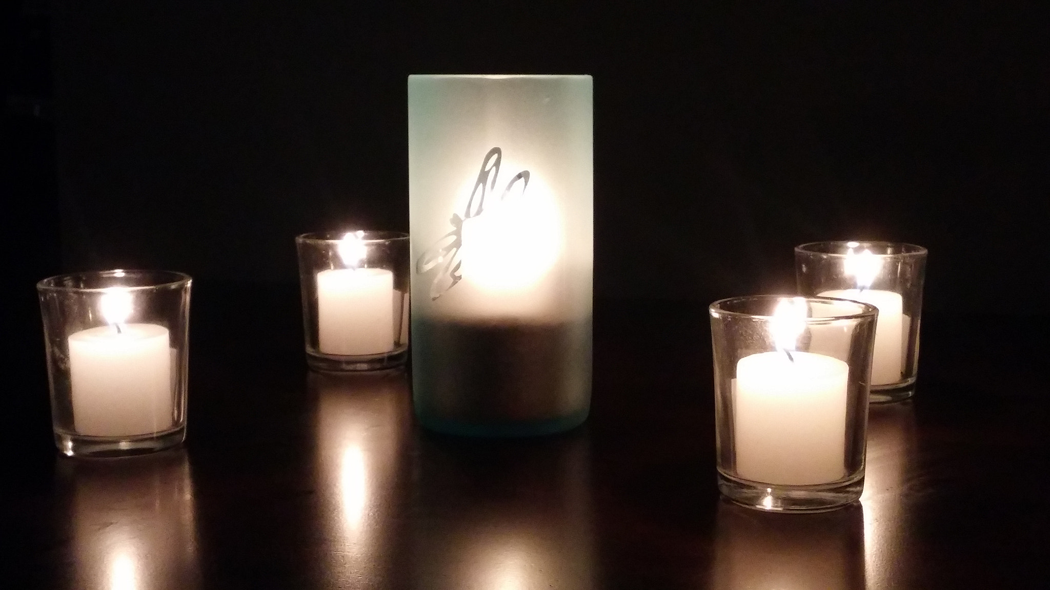 LG G3 sample photo. Dragonfly candle photography