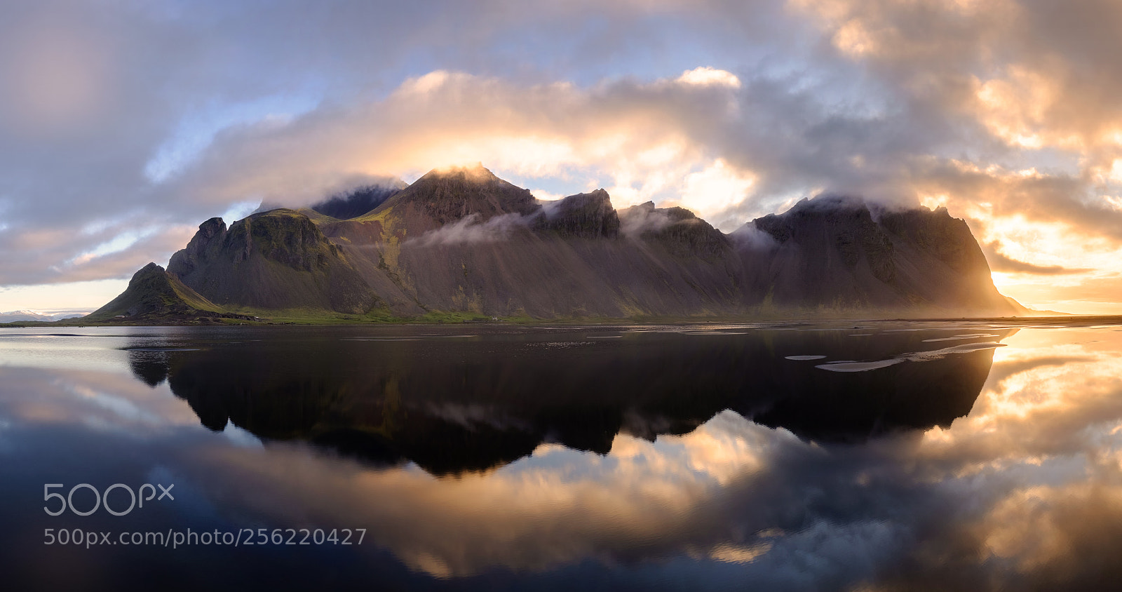 Fujifilm X-T2 sample photo. Vestrahorn reflection photography