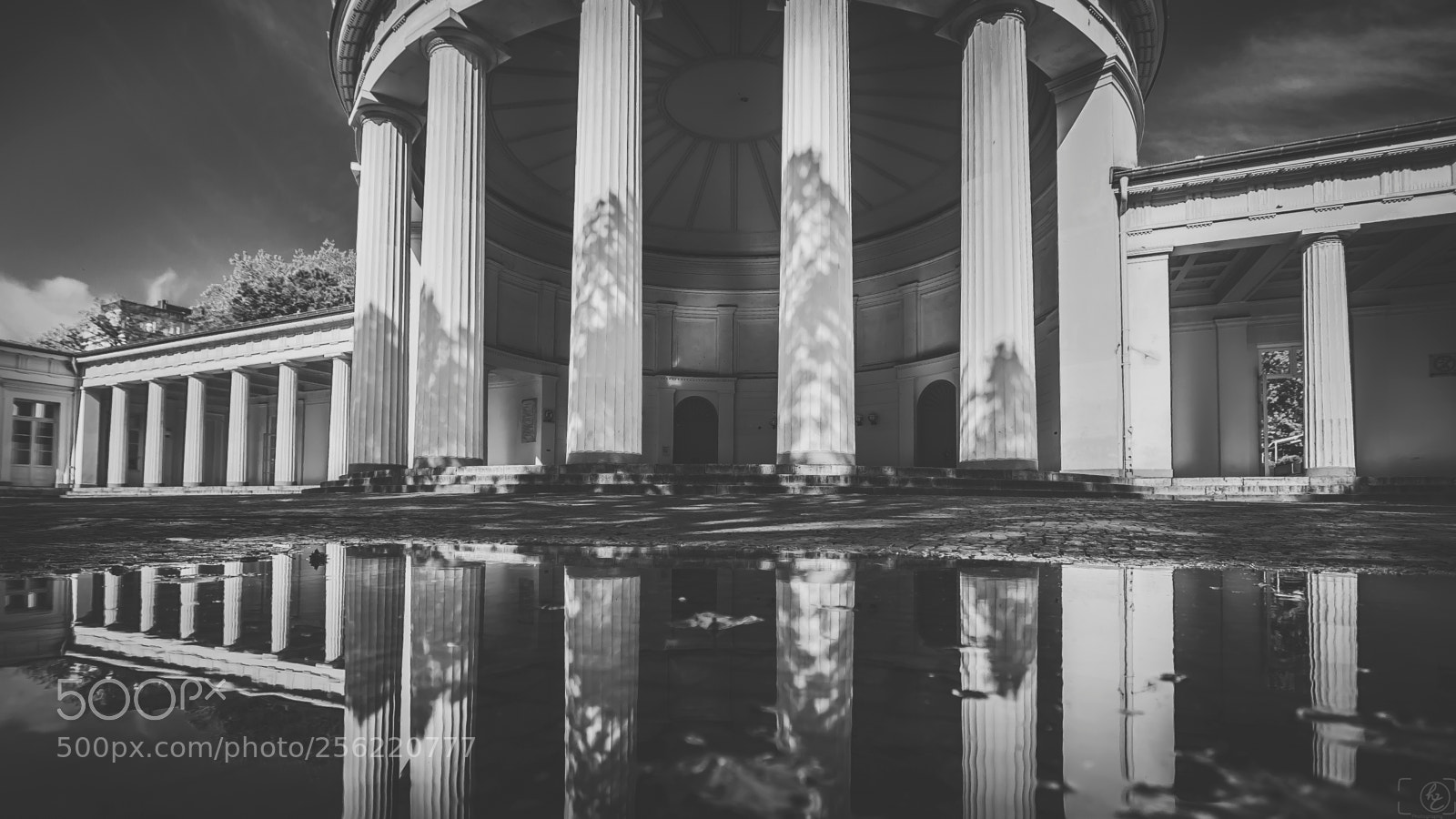 Canon EOS 70D sample photo. E-brunnen (bw) photography