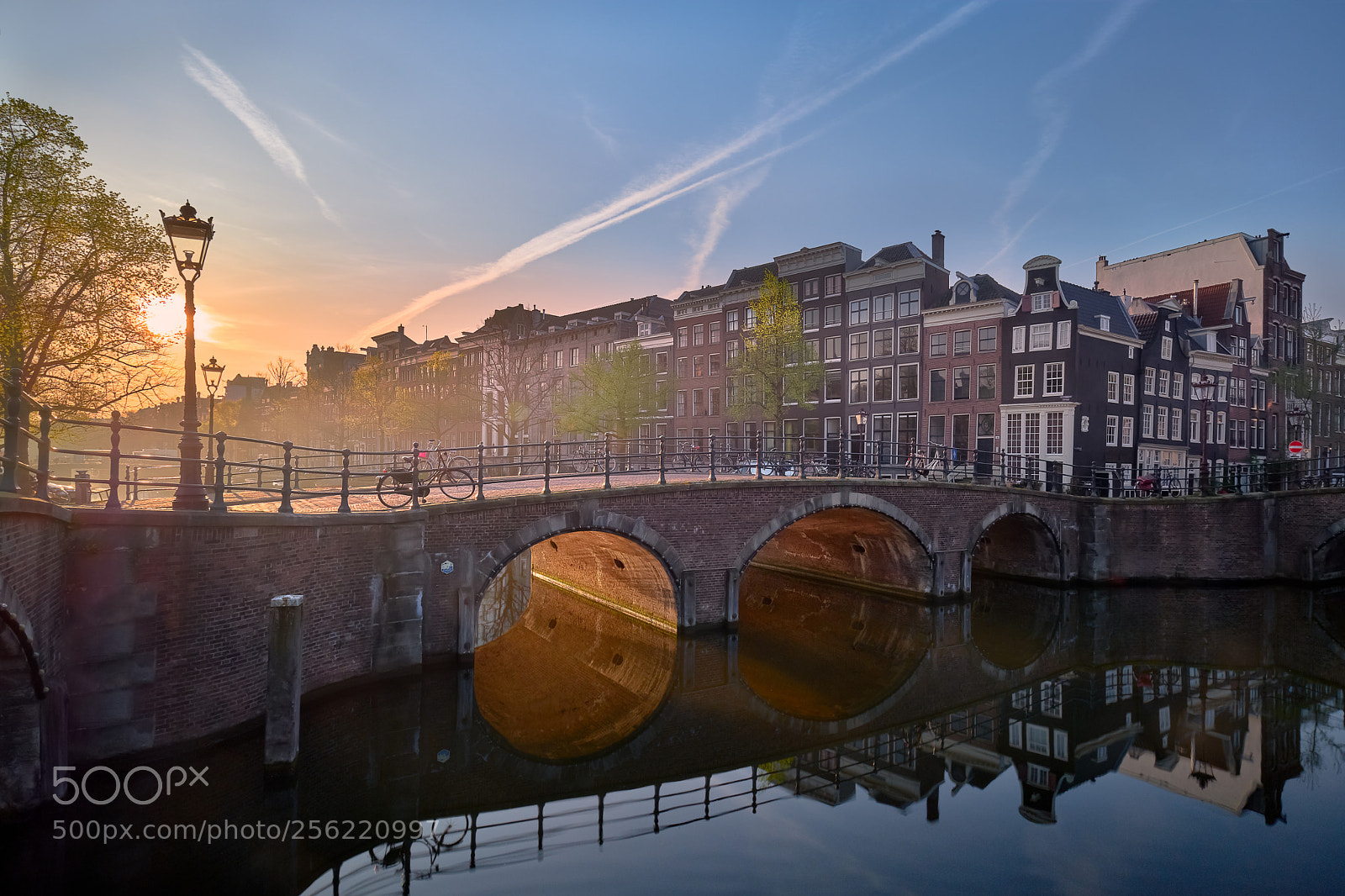 Fujifilm X-T2 sample photo. Sunrise at keizersgracht photography