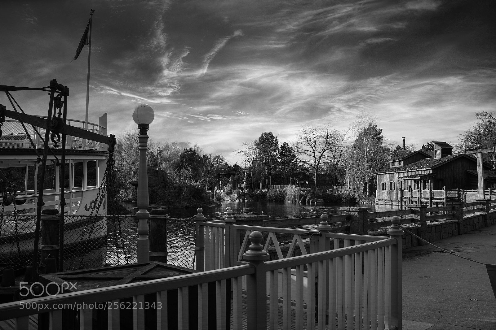 Canon EOS 550D (EOS Rebel T2i / EOS Kiss X4) sample photo. Old time harbor b photography