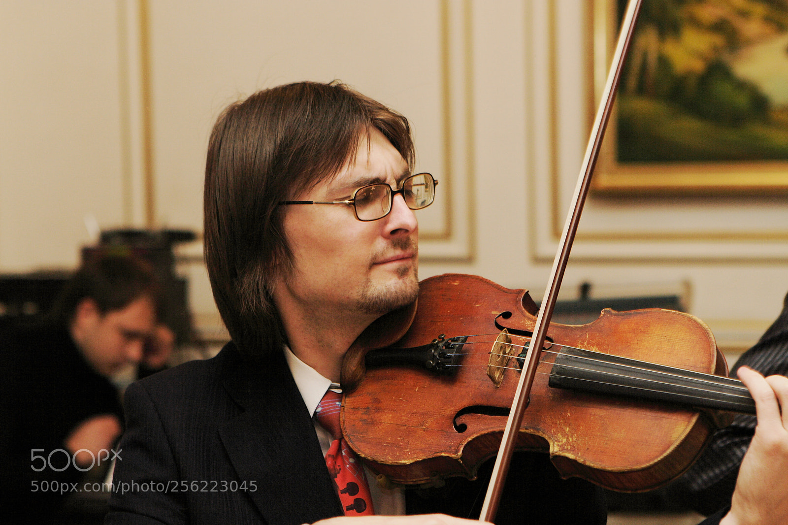 Canon EOS 30D sample photo. Violinist photography