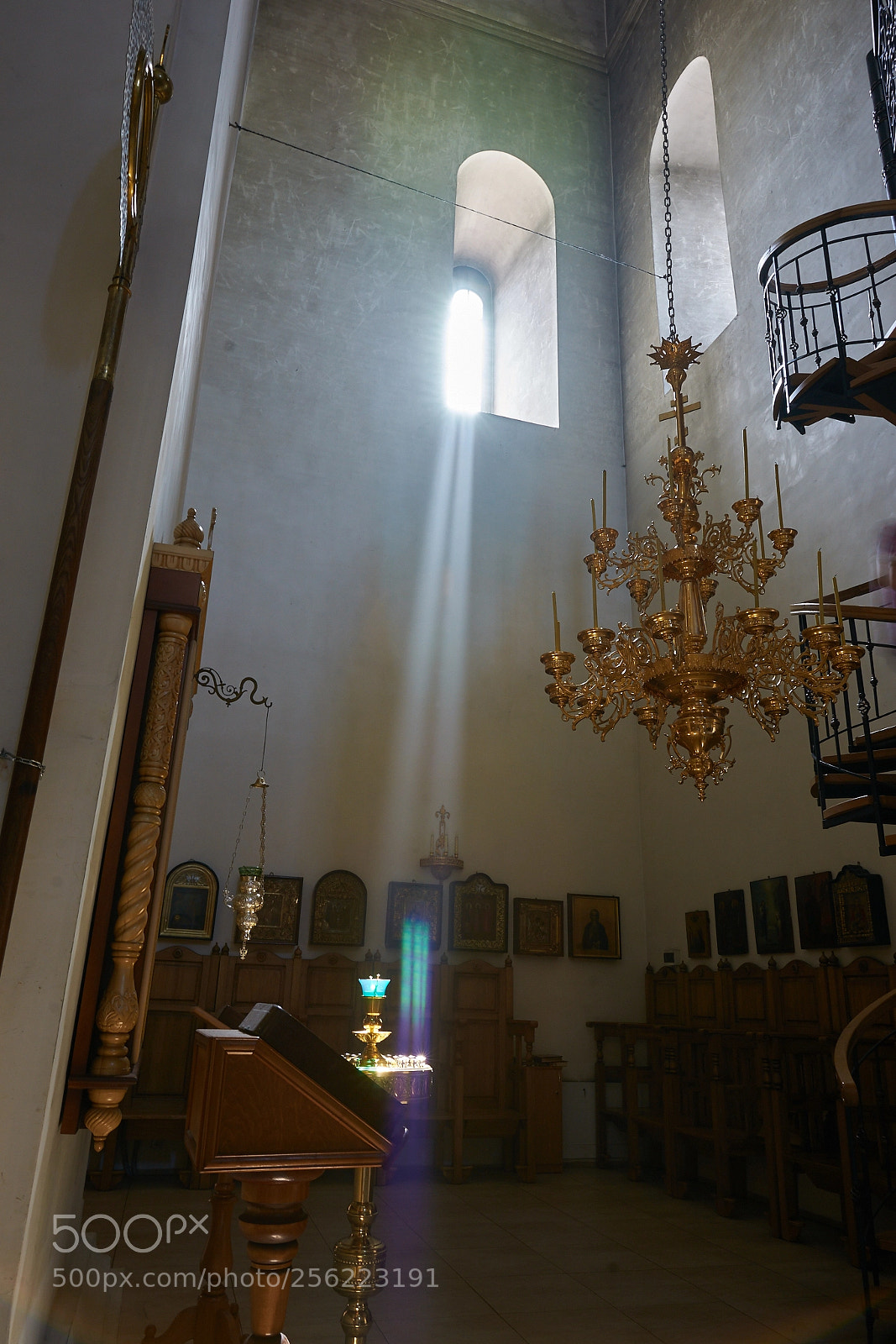 Sony Alpha DSLR-A850 sample photo. в храме photography