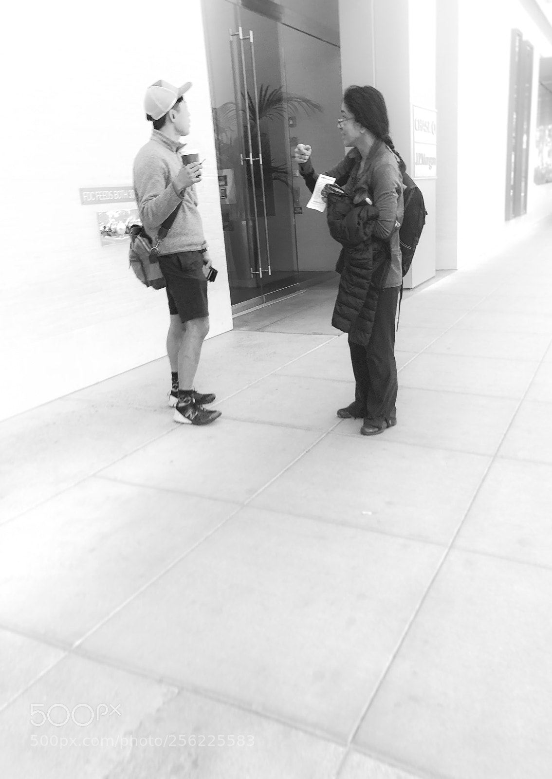 Apple iPhone X sample photo. Woman asking for directions photography