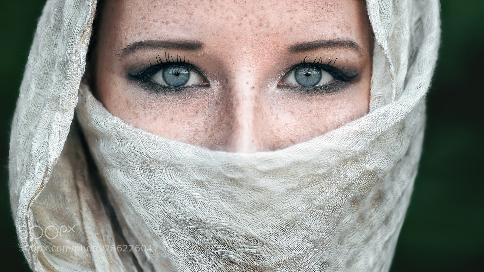 Nikon D5300 sample photo. Stare. photography