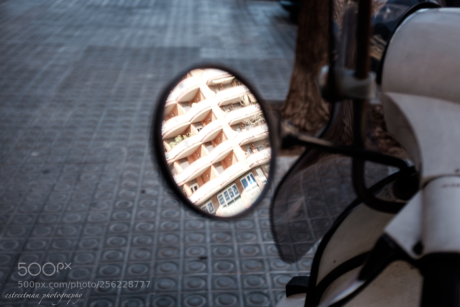 Fujifilm X100T sample photo. Eixample photography