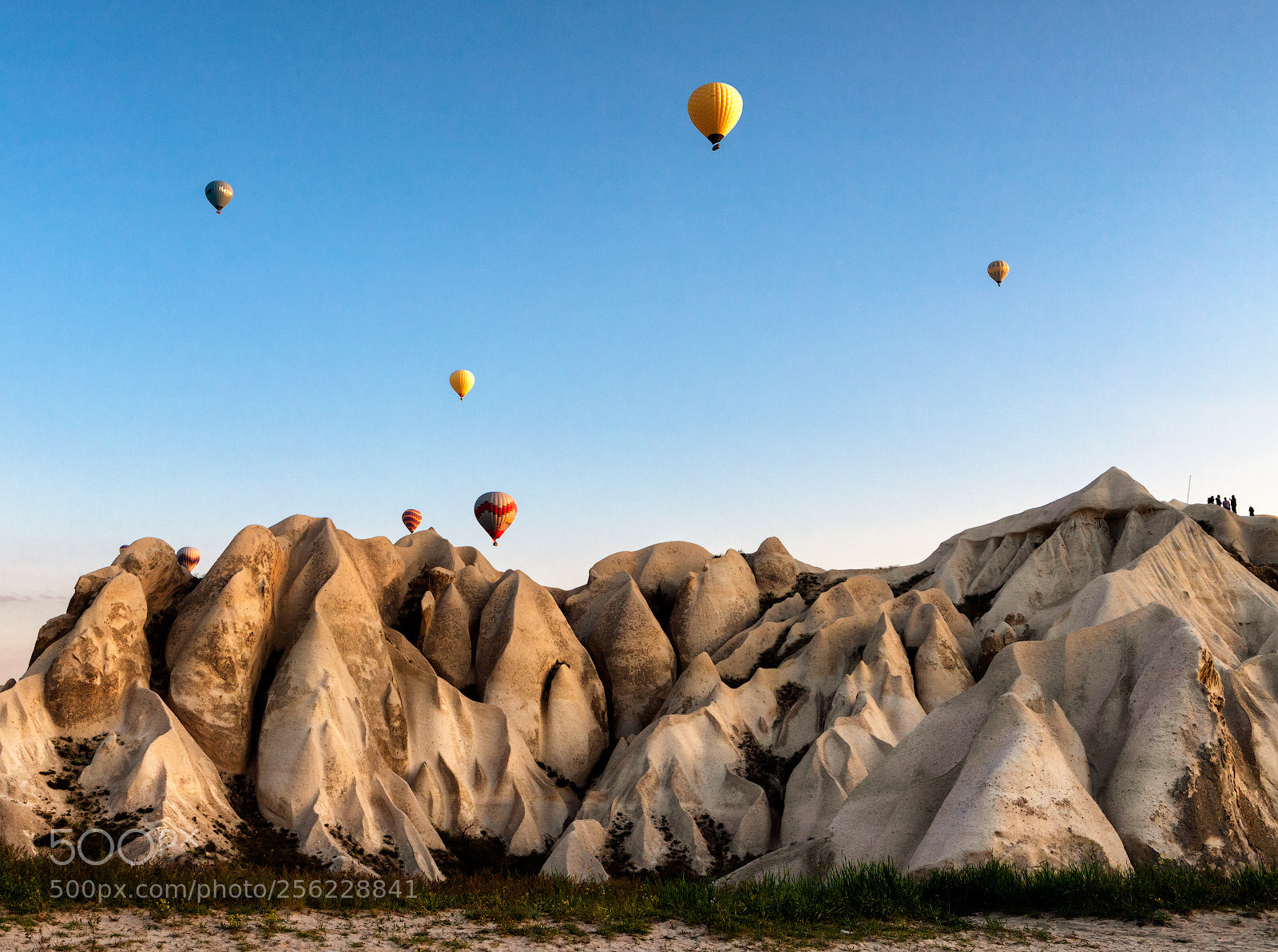 Canon EOS 6D Mark II sample photo. Dawn at velvet rocks photography