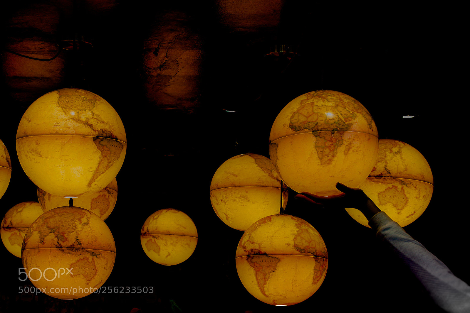 Canon EOS 100D (EOS Rebel SL1 / EOS Kiss X7) sample photo. Luces mundo photography