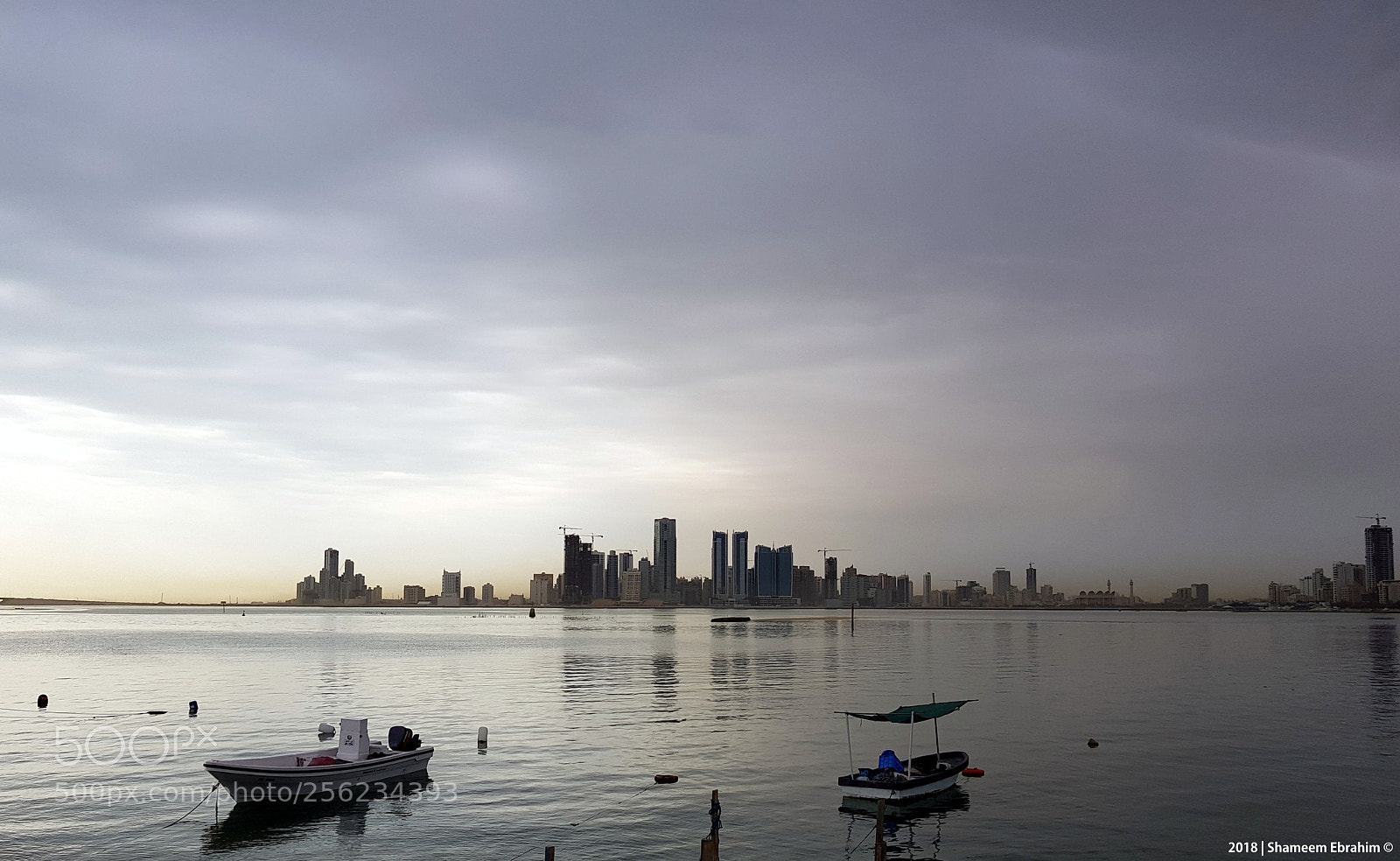 Samsung Galaxy S8+ sample photo. Cloudy april photography