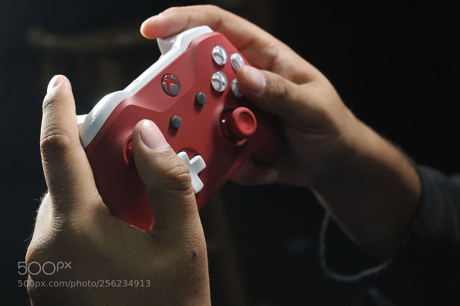 Canon EOS 700D (EOS Rebel T5i / EOS Kiss X7i) sample photo. Xbox one photography