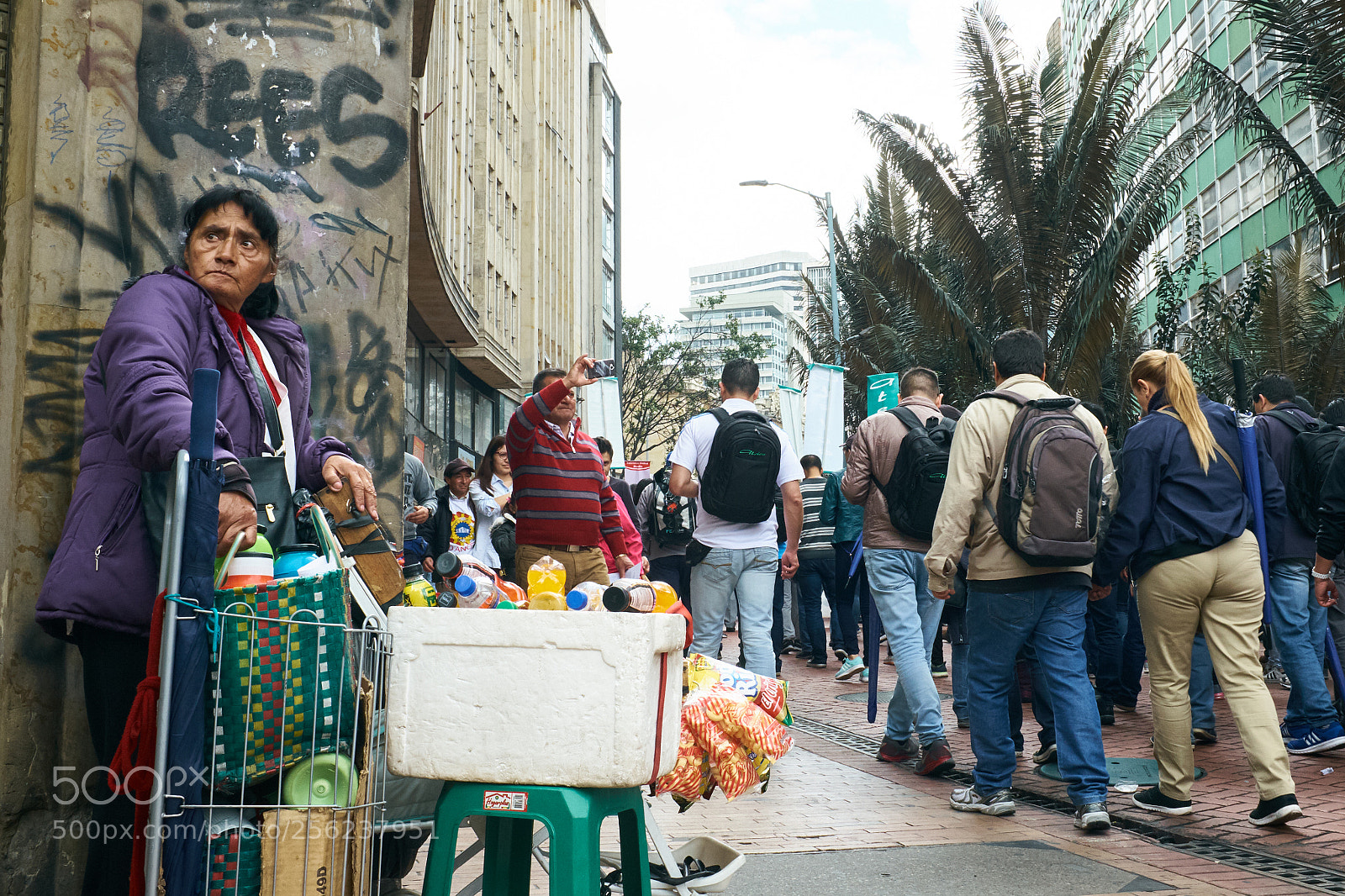 Fujifilm X100S sample photo. D a internacional del photography