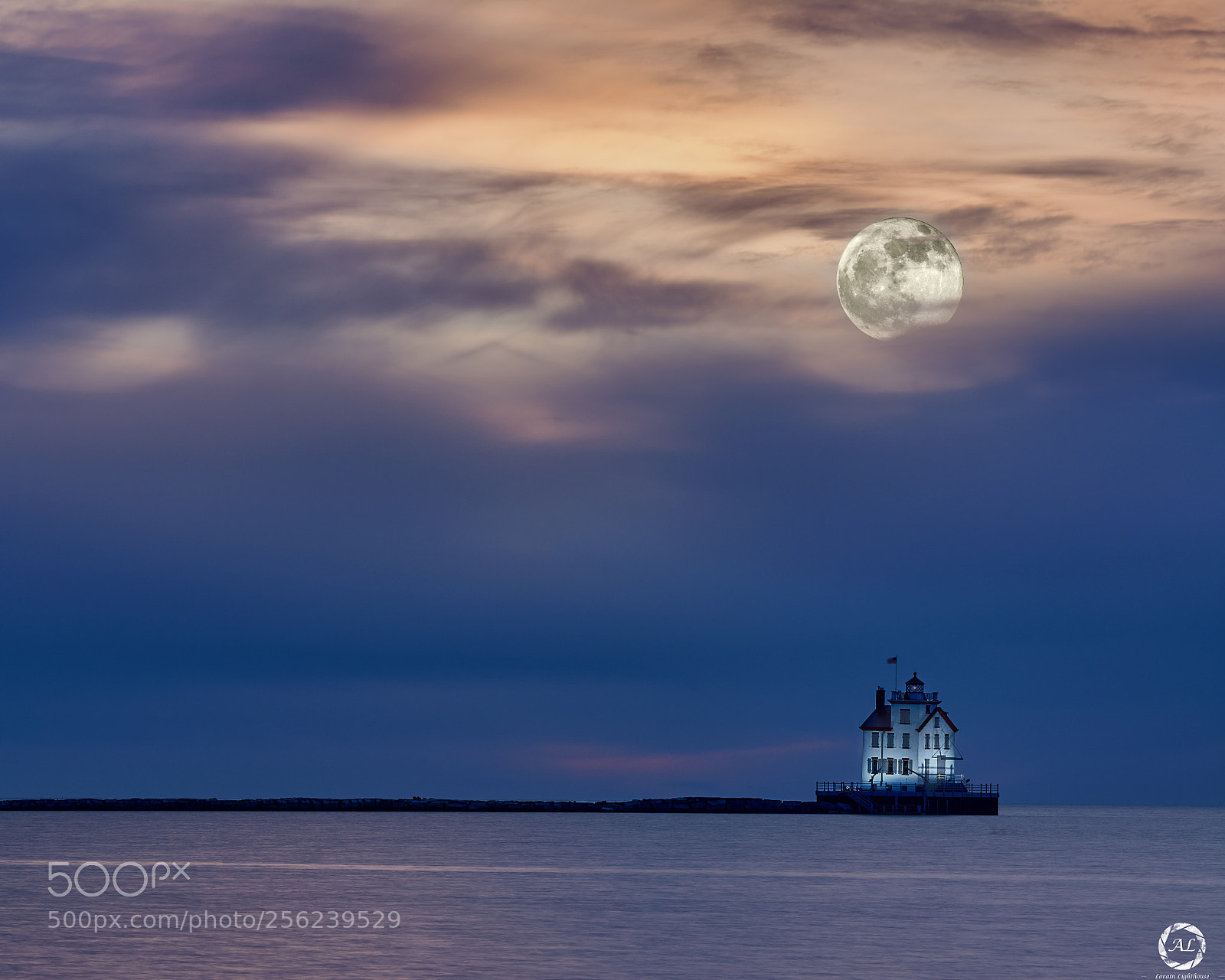 Nikon D7100 sample photo. Lorain lighthouse photography
