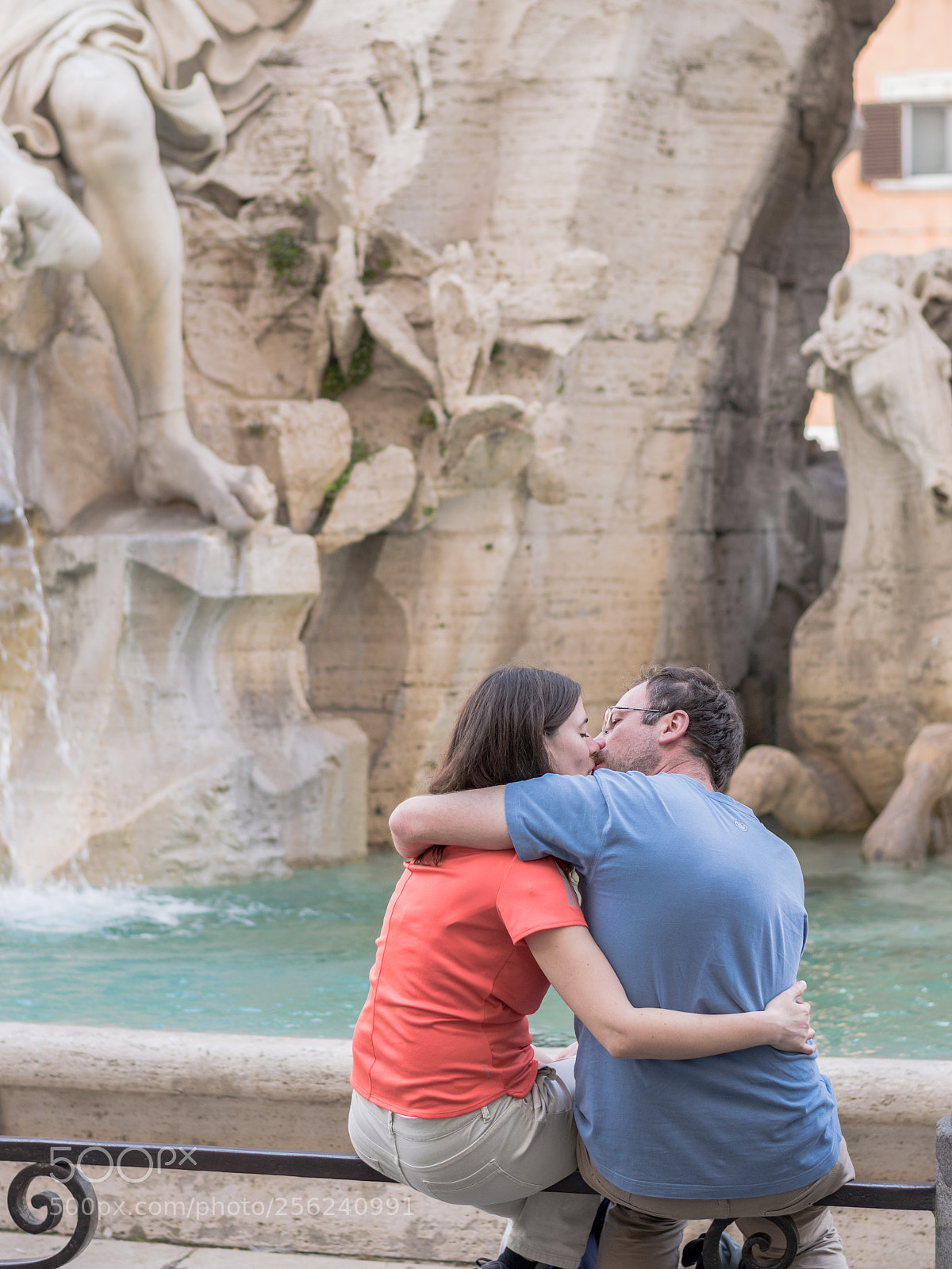Nikon D3300 sample photo. The kiss photography