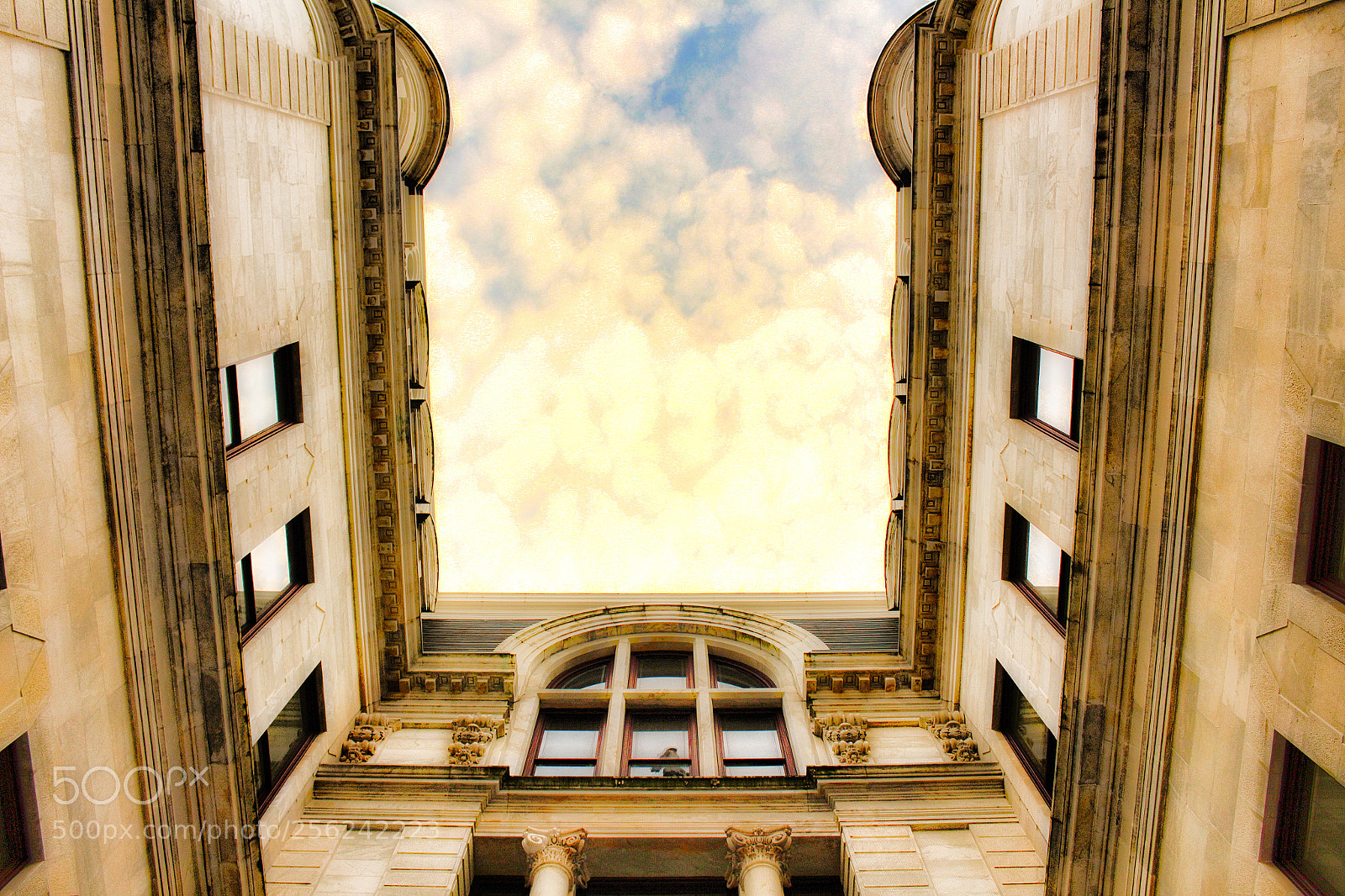 Canon EOS 700D (EOS Rebel T5i / EOS Kiss X7i) sample photo. Palace photography