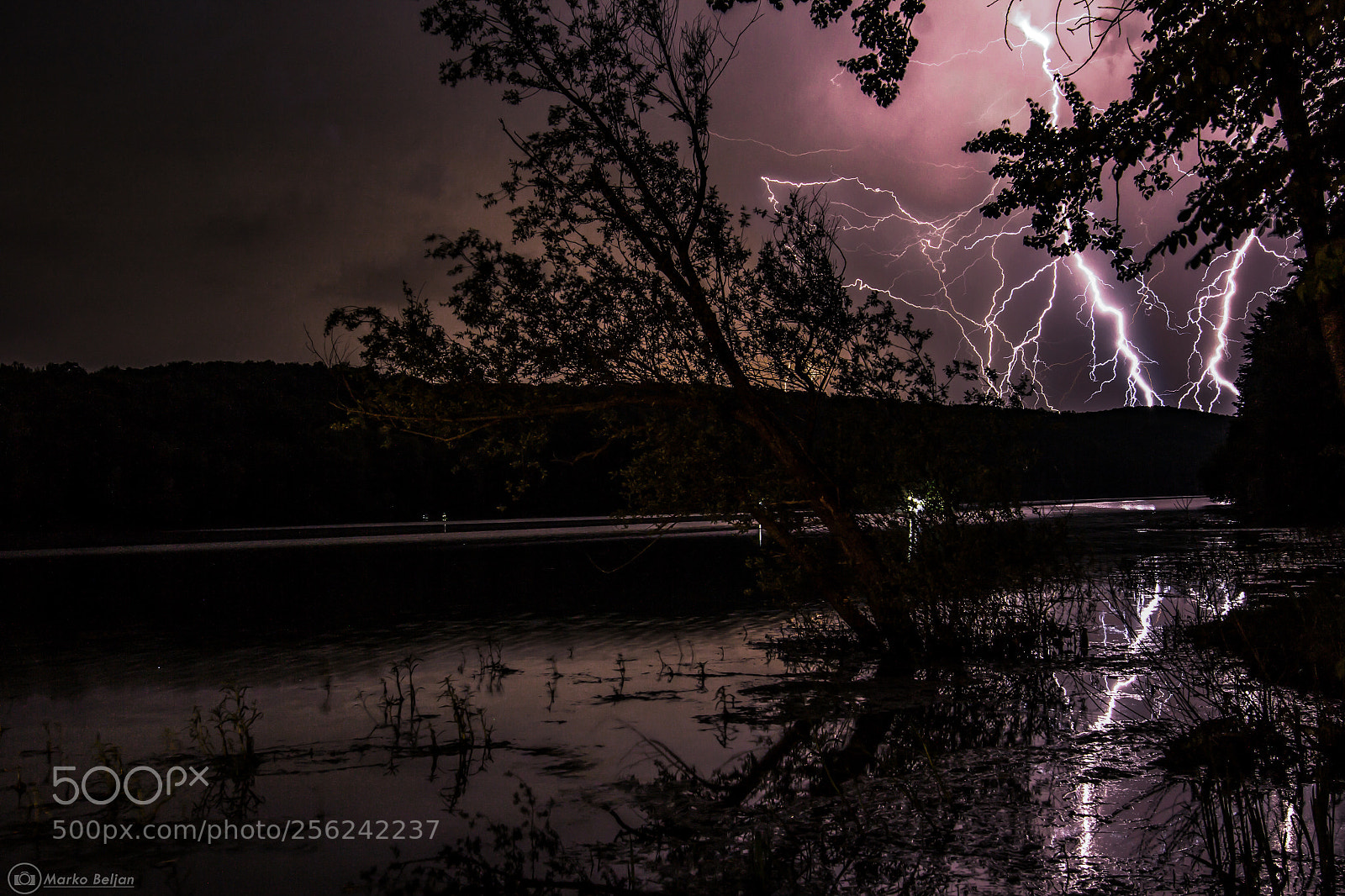 Canon EOS 60D sample photo. Lightning photography