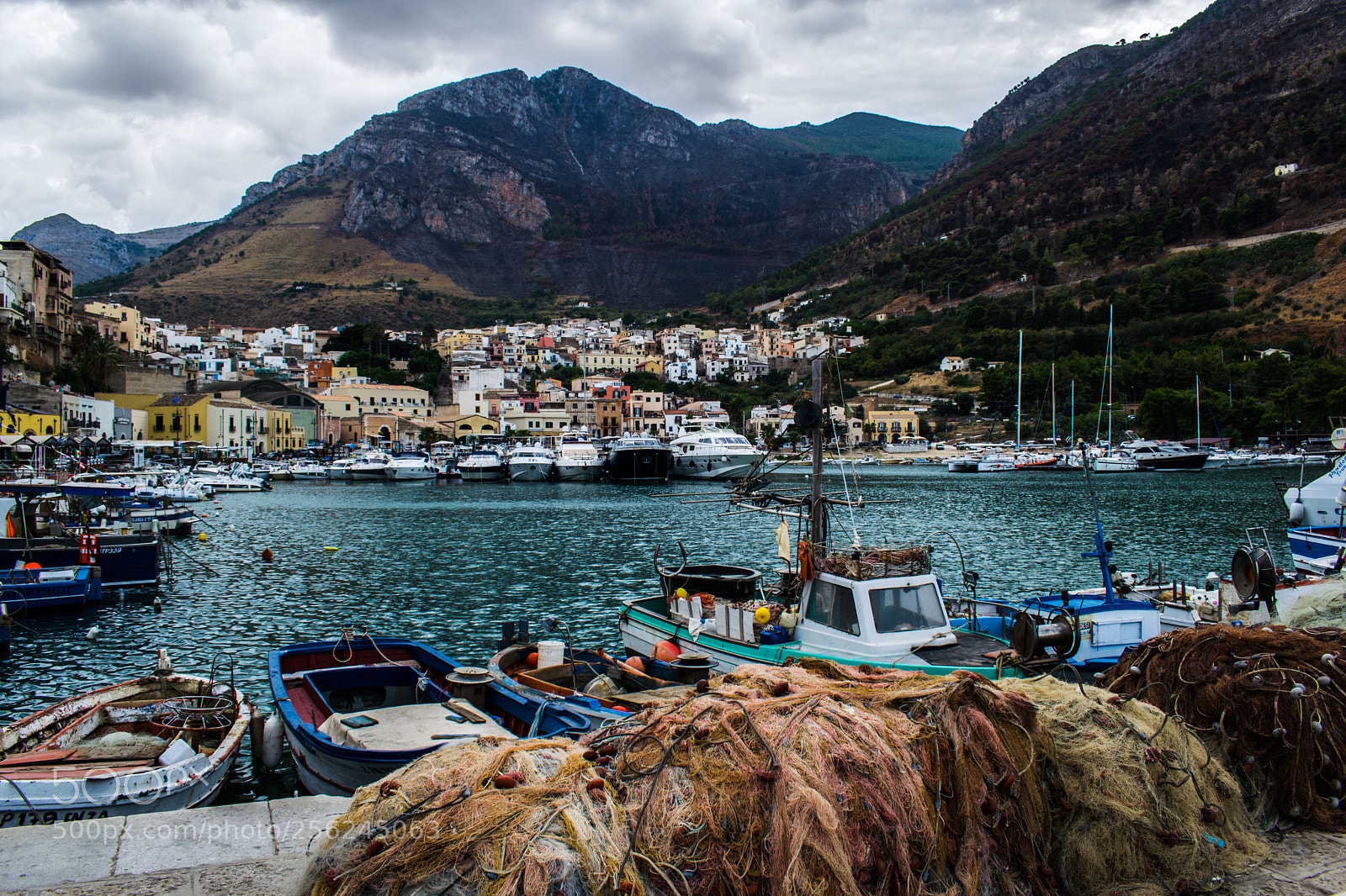 Nikon D3300 sample photo. Pescherecci - fishing boats photography