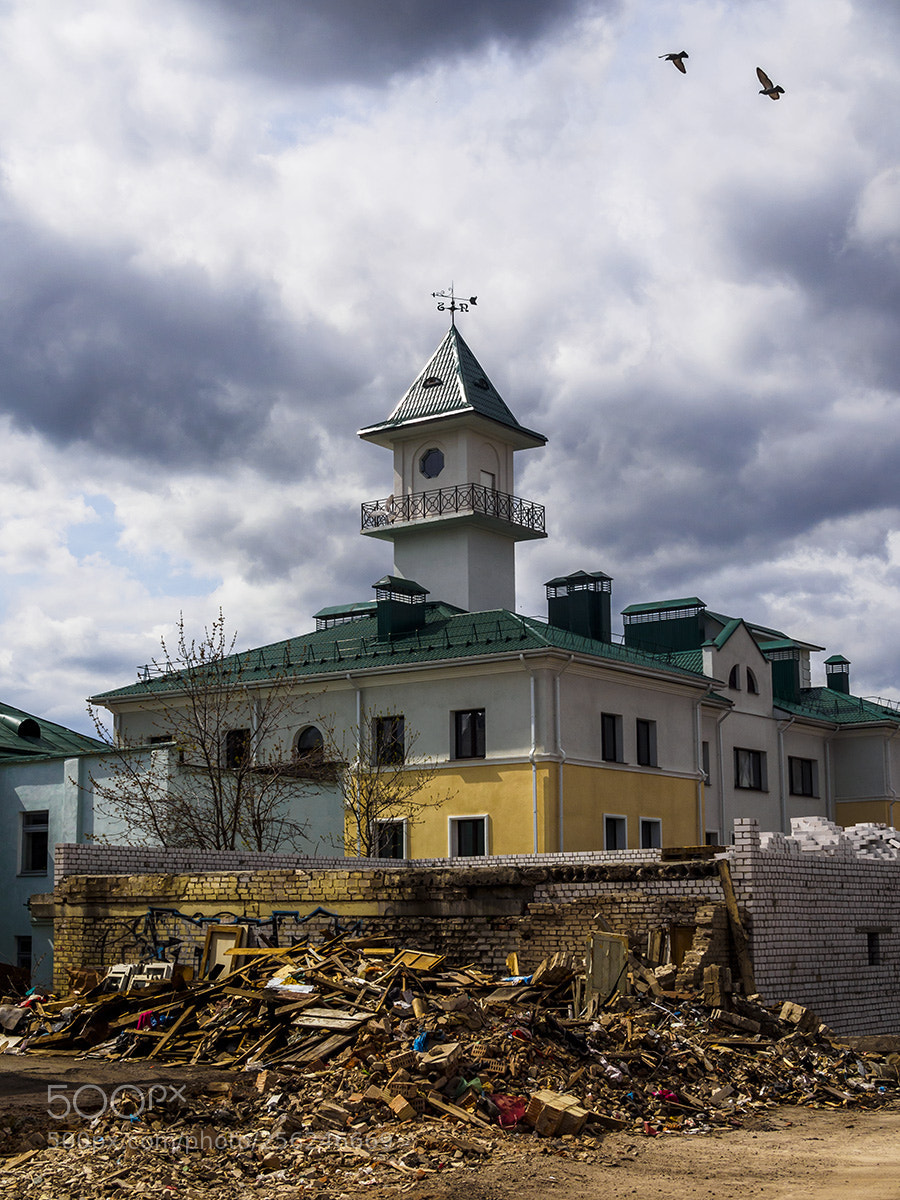 Olympus OM-D E-M10 sample photo. Fire tower photography