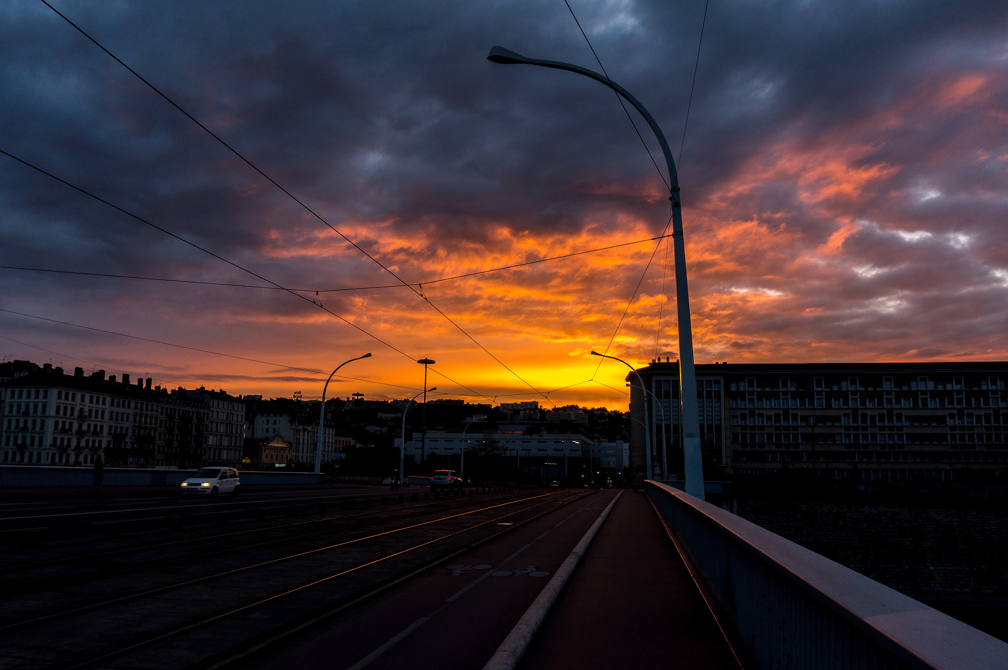 Sony Alpha NEX-3N sample photo. Burning sky photography