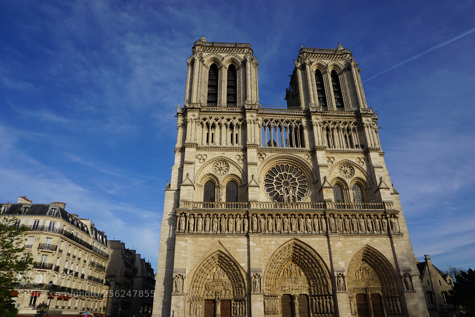 Sony a6000 sample photo. Paris photography