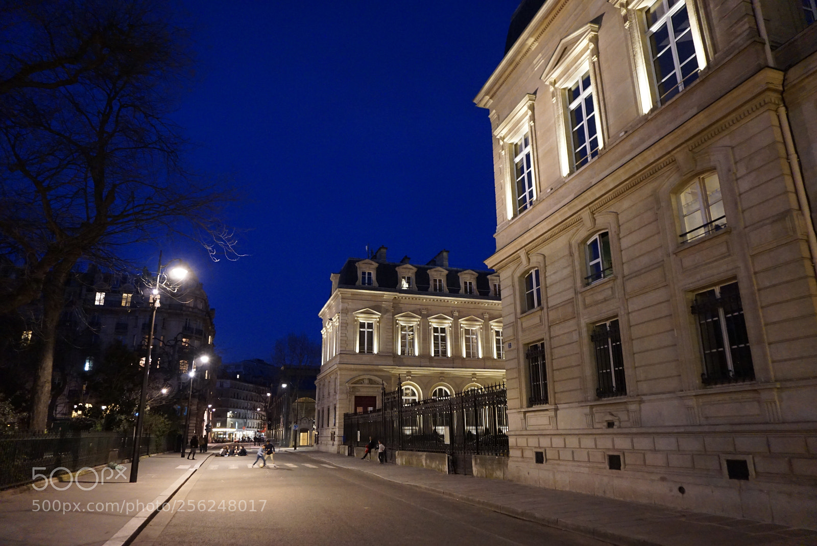 Sony a6000 sample photo. Paris photography