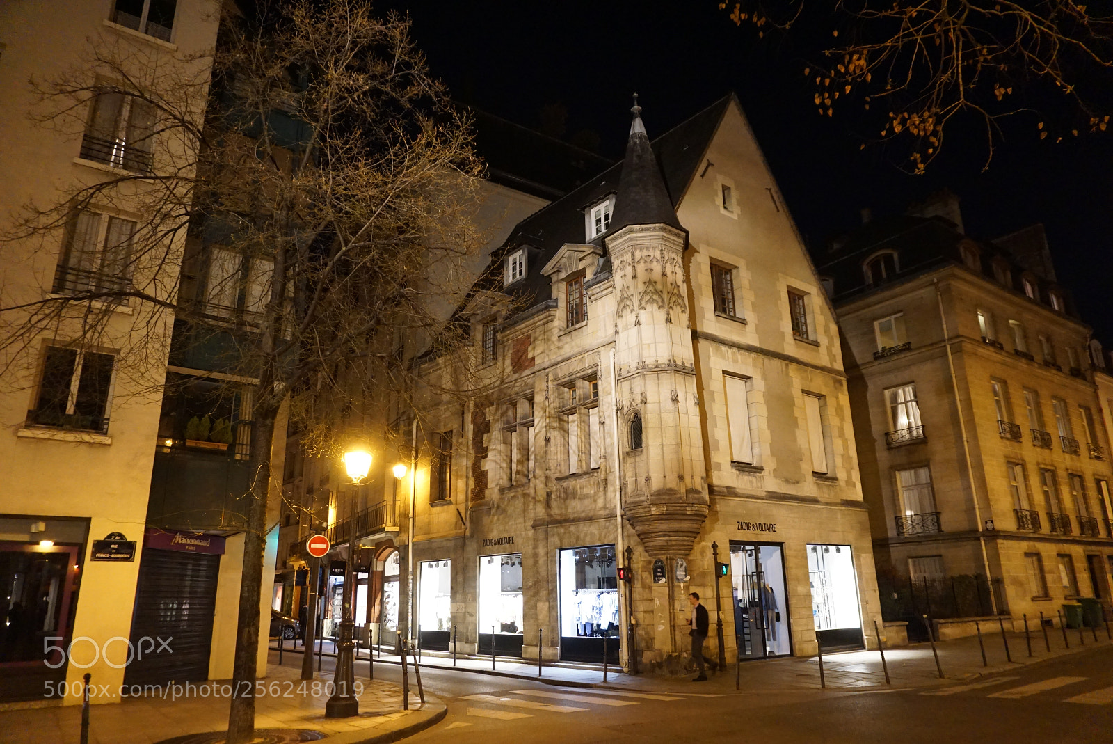 Sony a6000 sample photo. Paris photography