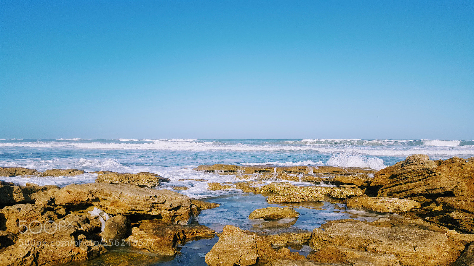 Samsung Galaxy S6 sample photo. Ocean crashing photography