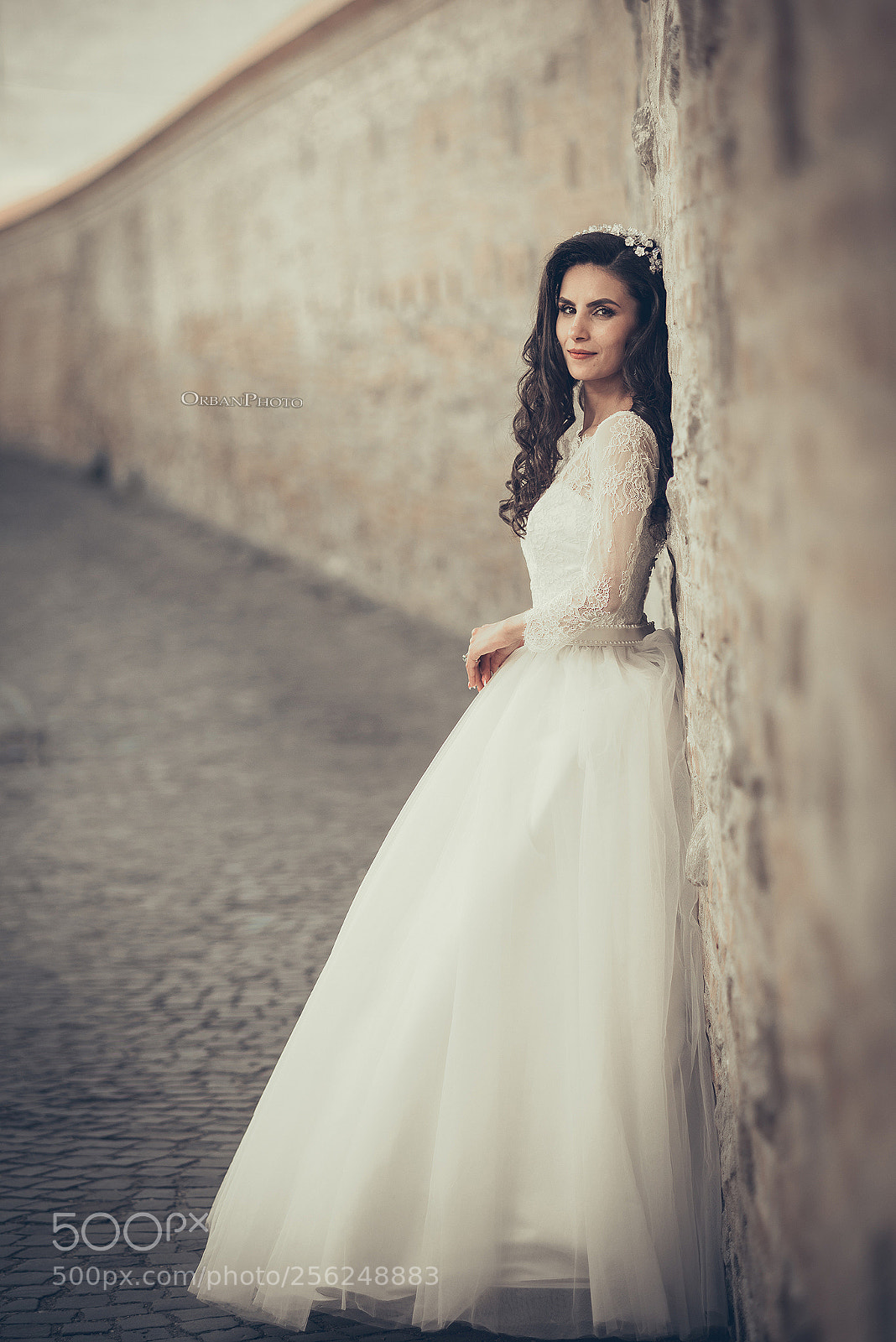 Nikon D750 sample photo. Bride dress photography