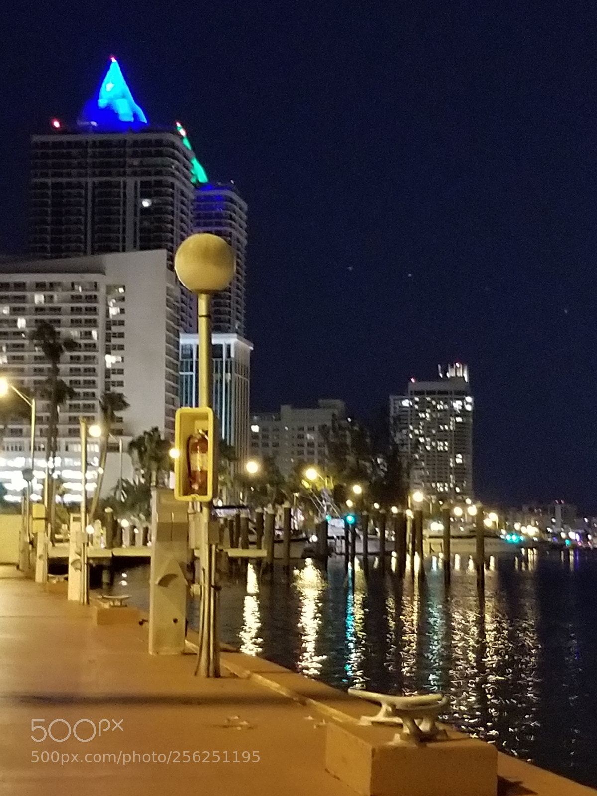 Samsung Galaxy S8+ sample photo. Untitled photography