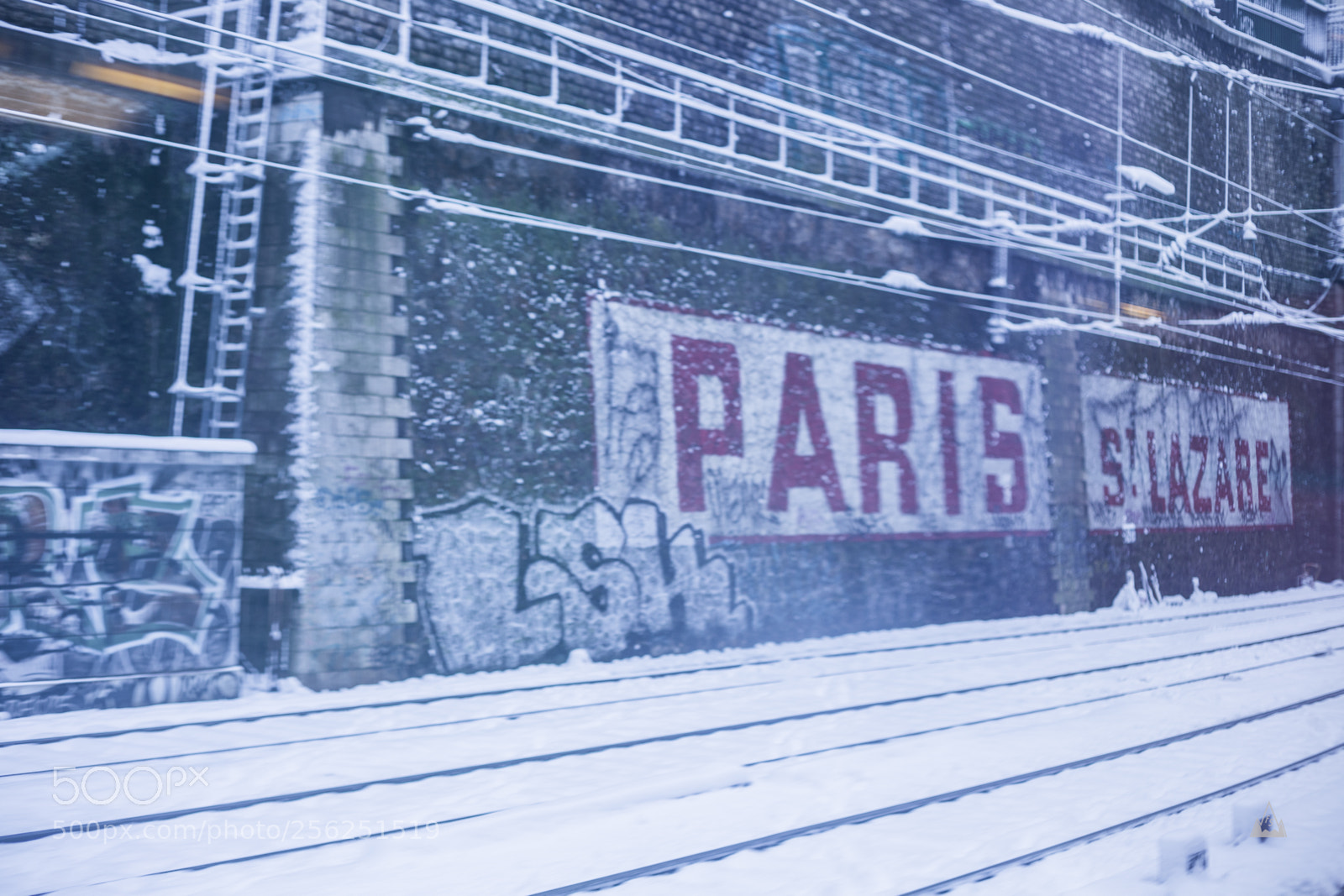 Canon EOS 6D sample photo. Saint-lazare sous la neige photography