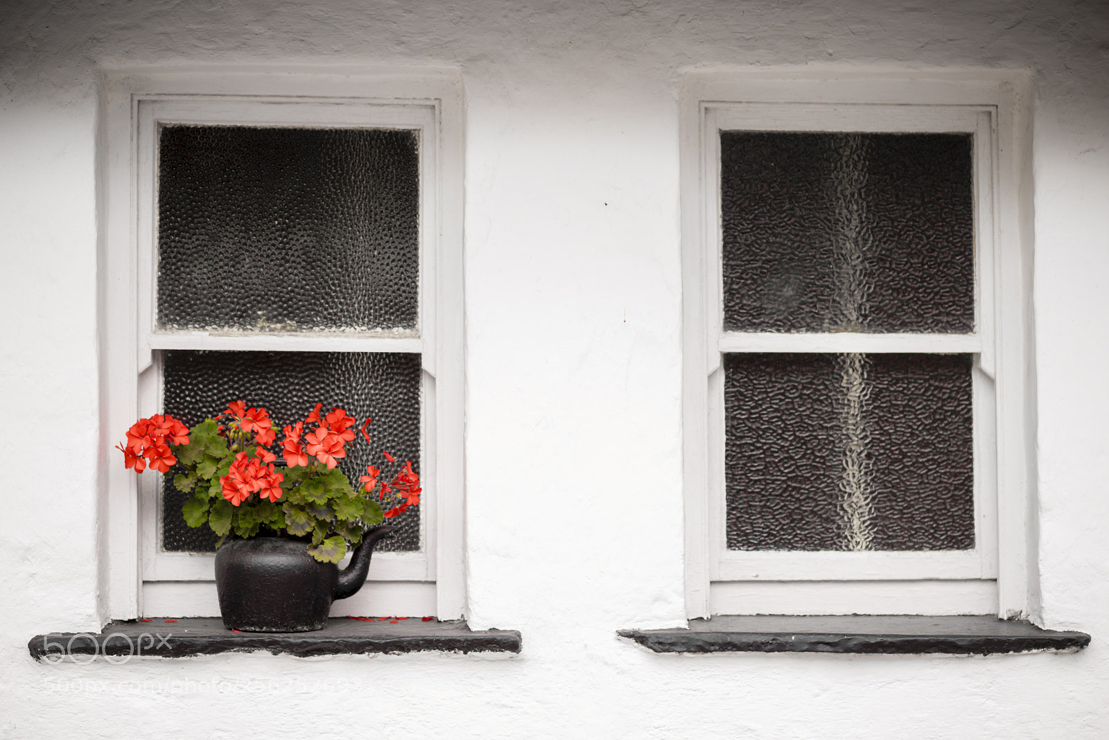 Sony a7R sample photo. 2 window patterns photography
