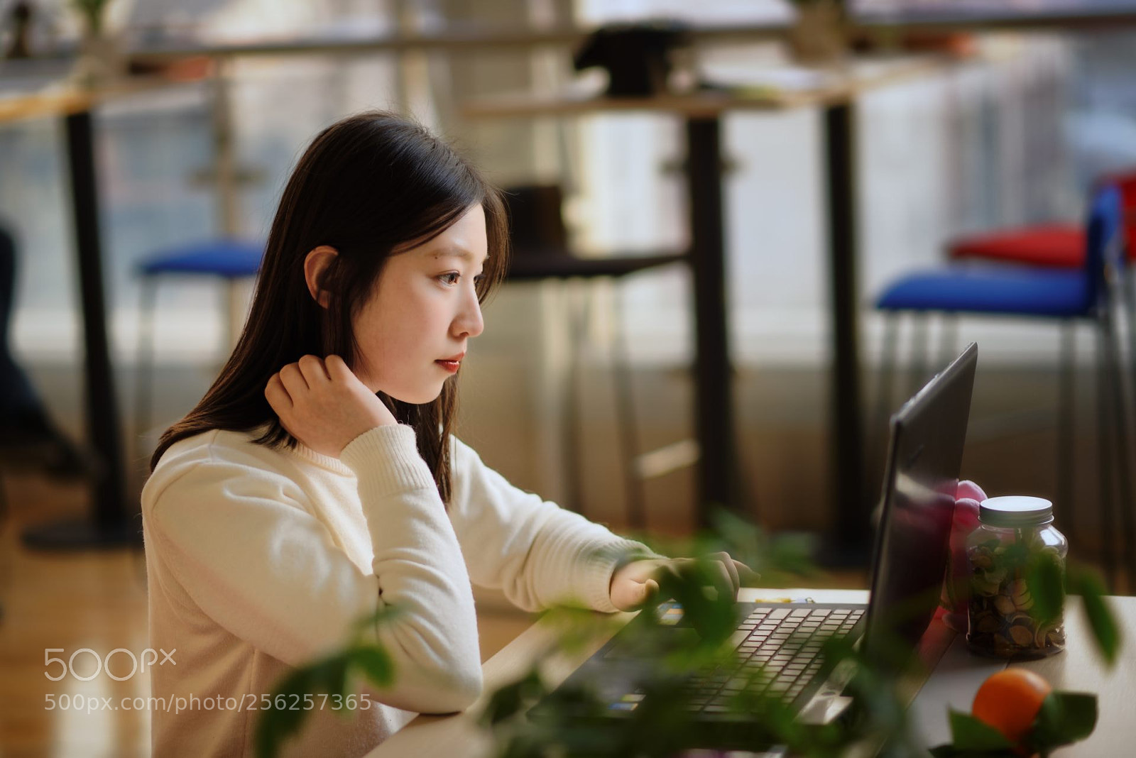 Nikon D800 sample photo. The birth of thesis

 photography