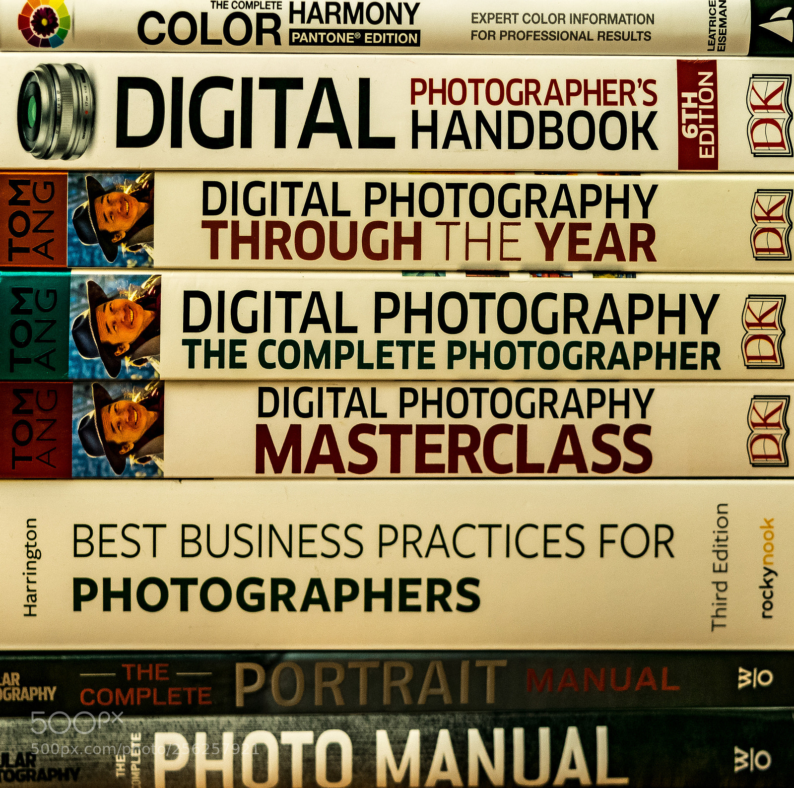 Nikon D3300 sample photo. Bookz photography