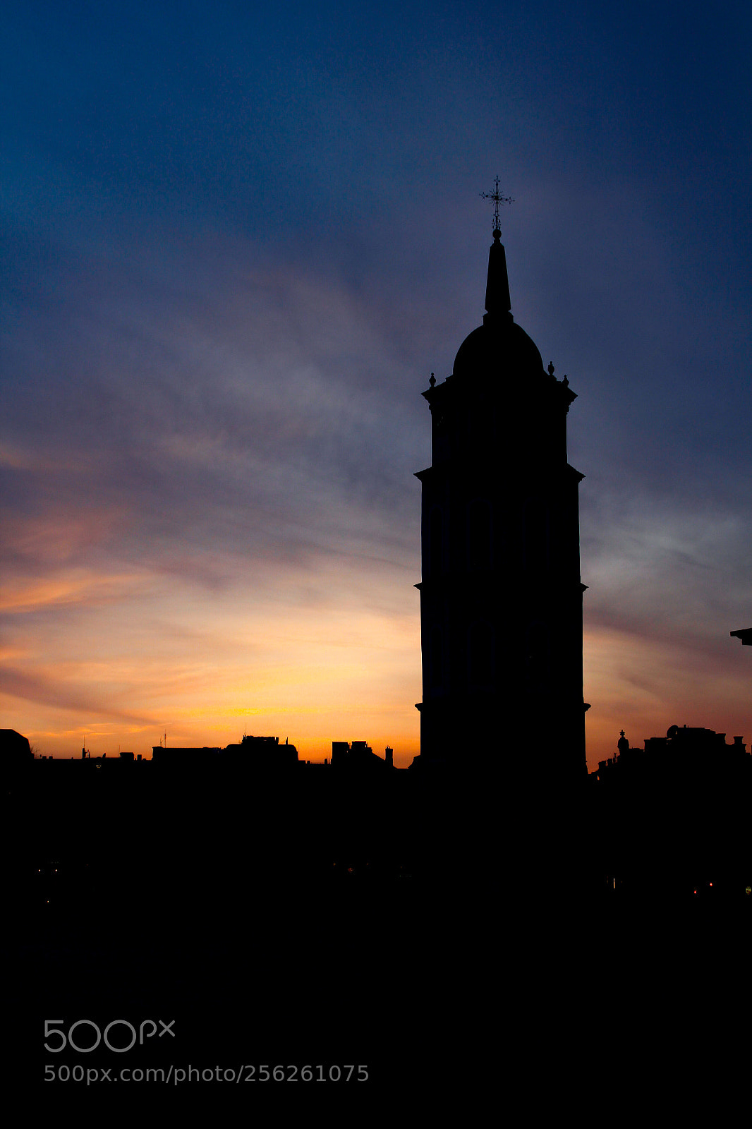 Canon EOS 600D (Rebel EOS T3i / EOS Kiss X5) sample photo. Bell tower of vilnius photography