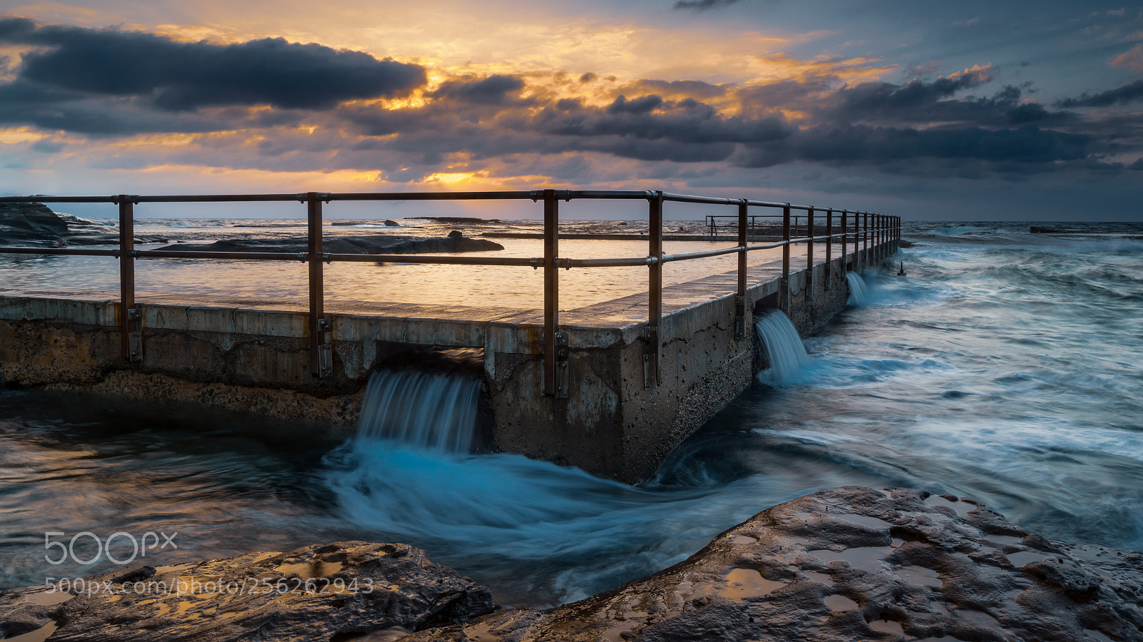 Sony a7R III sample photo. Curl curl rock pool photography