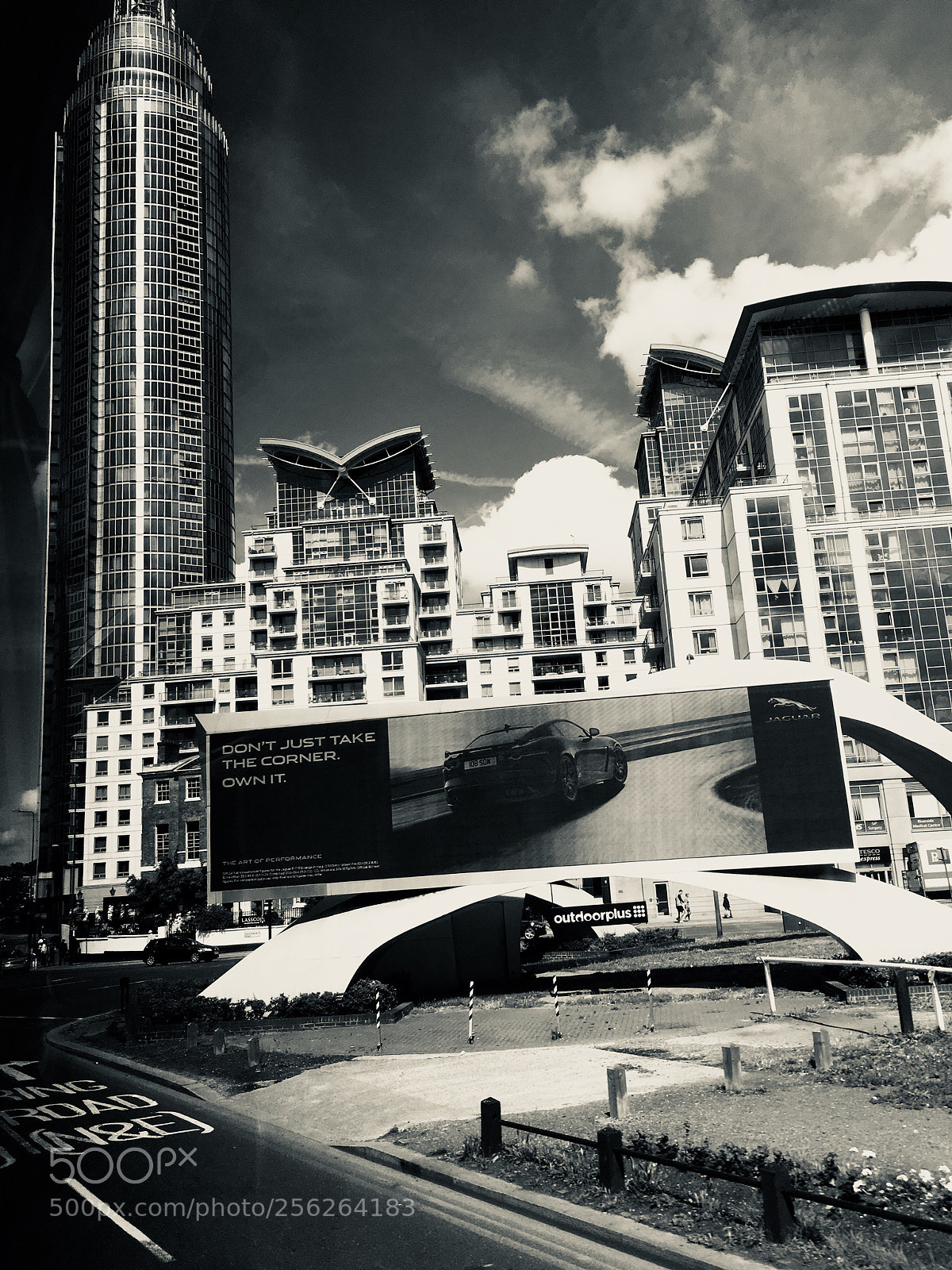 Apple iPhone 6s sample photo. City life photography