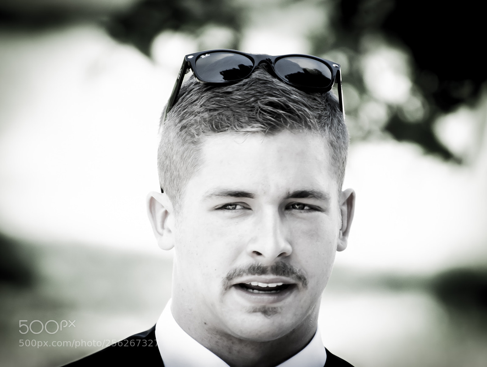 Nikon D3000 sample photo. At the wedding photography