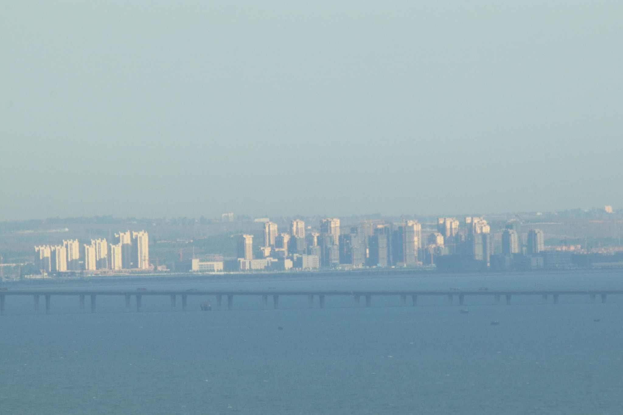 Tamron SP 150-600mm F5-6.3 Di VC USD sample photo. 海的那边the other side photography