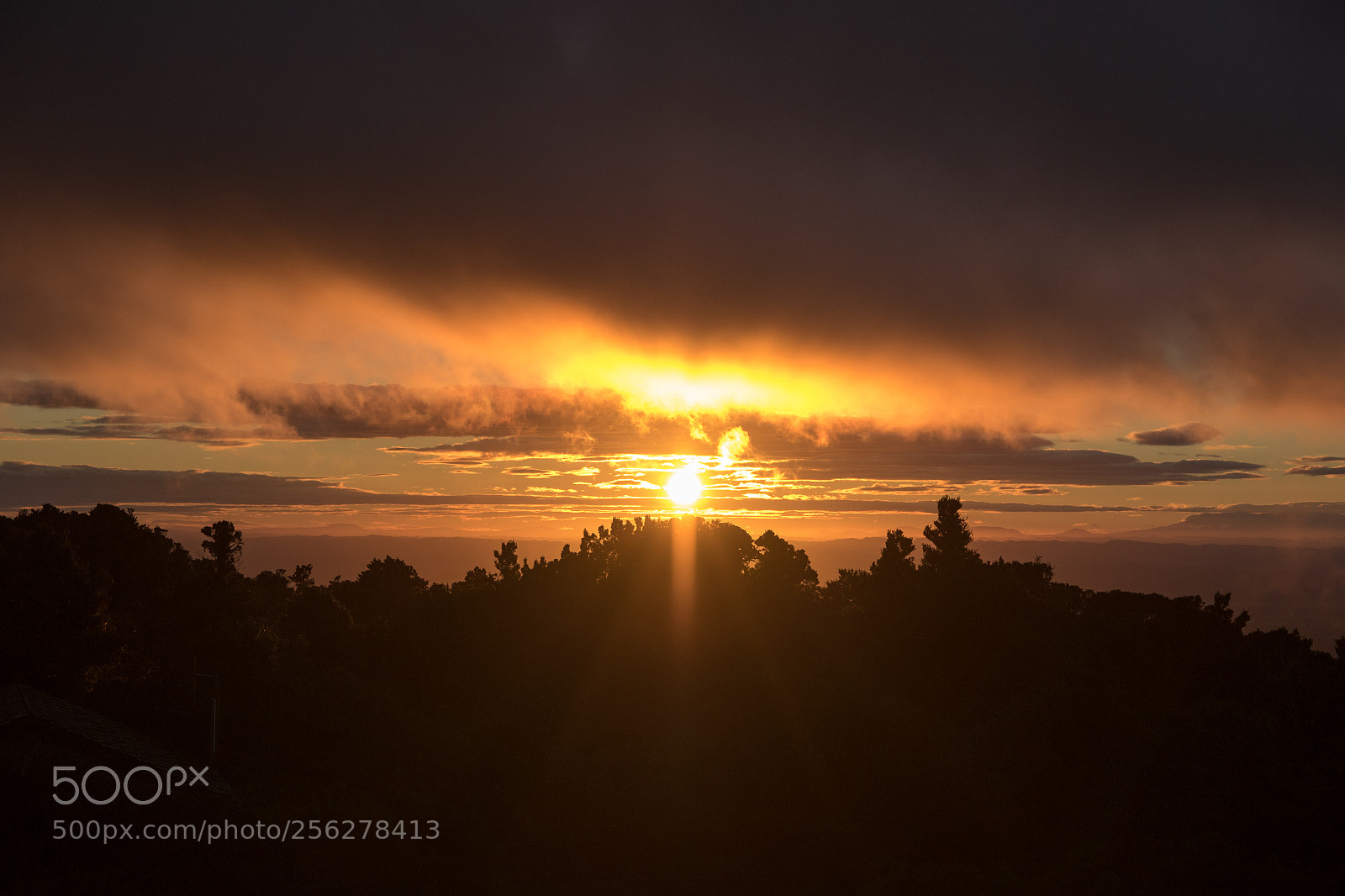 Canon EOS 7D Mark II sample photo. Sunrise over taranaki district photography