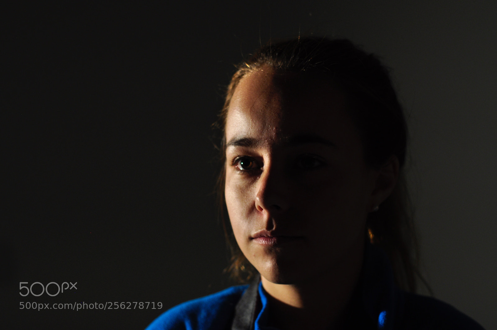 Nikon D5000 sample photo. Luz lateral photography
