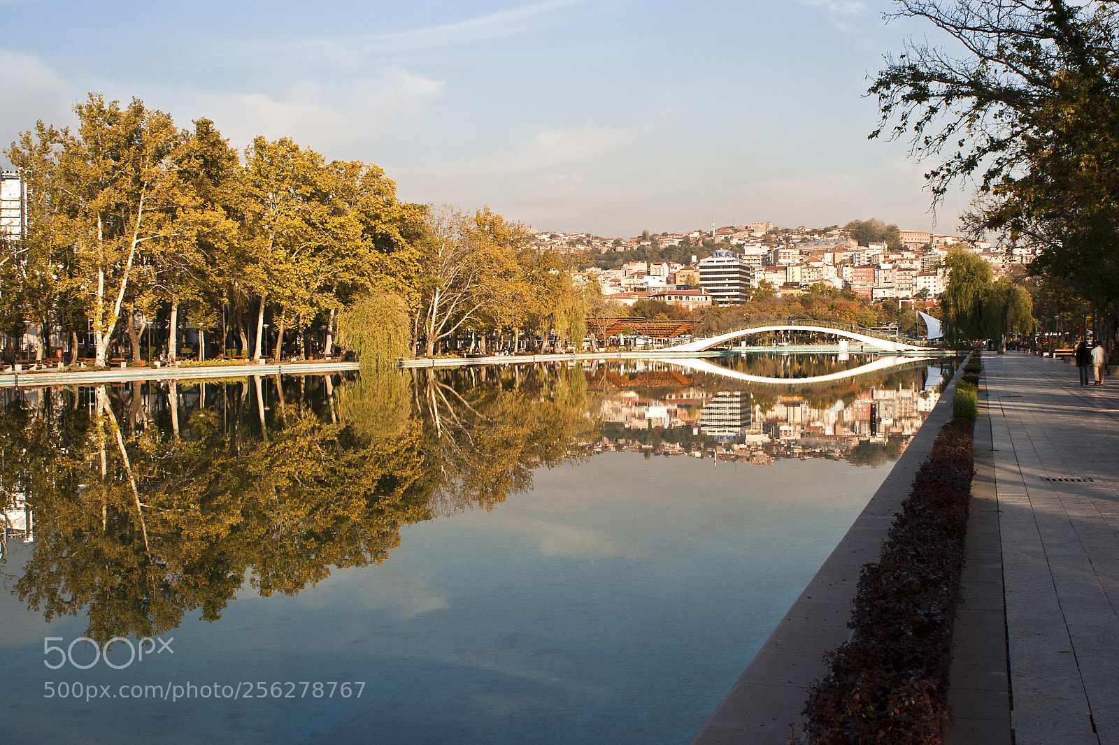 Sony Alpha DSLR-A200 sample photo. Genclik parkı photography