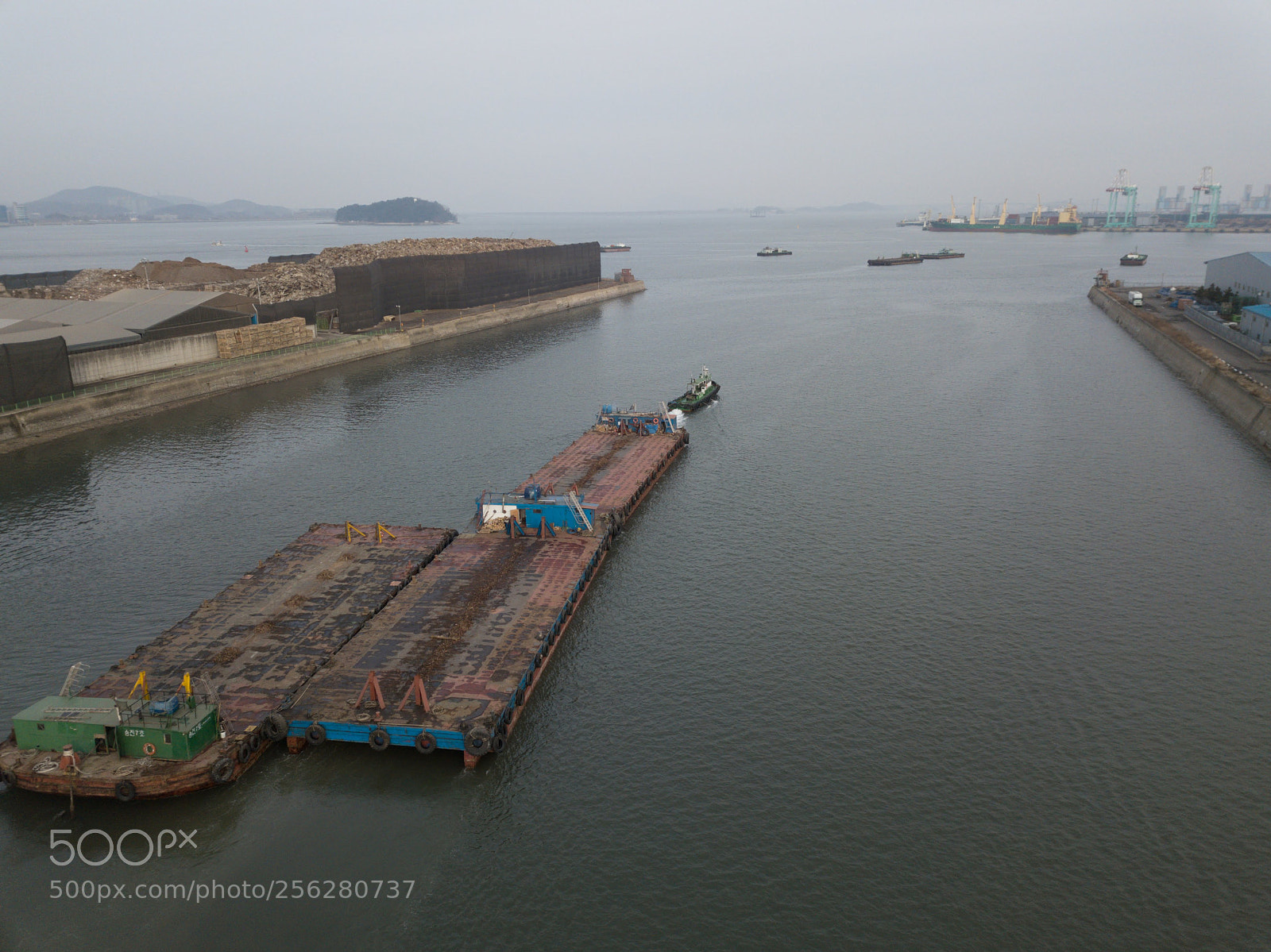 DJI FC220 sample photo. The barge being dragged. photography