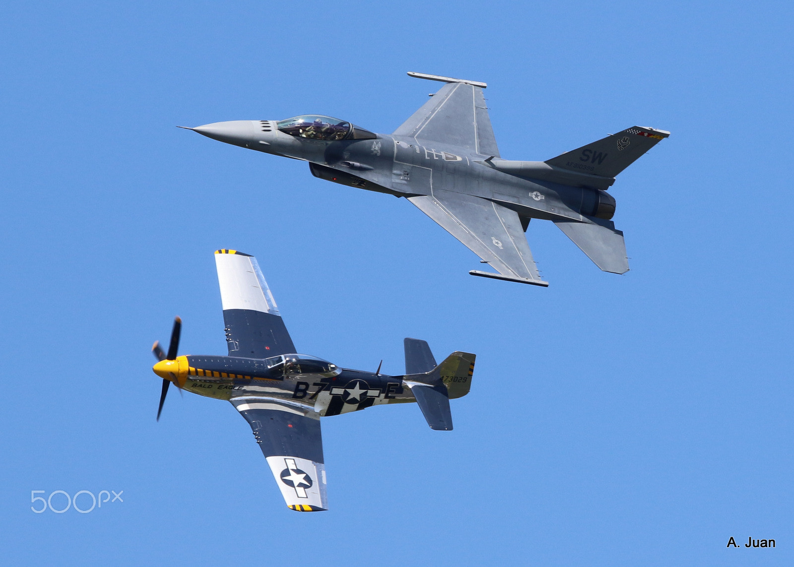 Canon EOS 7D Mark II + Canon EF 100-400mm F4.5-5.6L IS USM sample photo. Oceana airshow 2017 photography