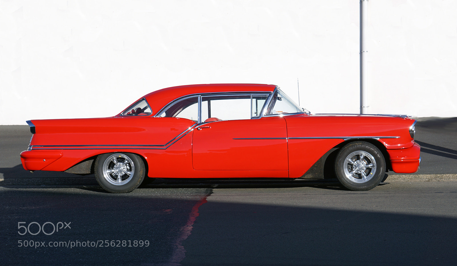 Sony a6000 sample photo. Oldsmobile photography