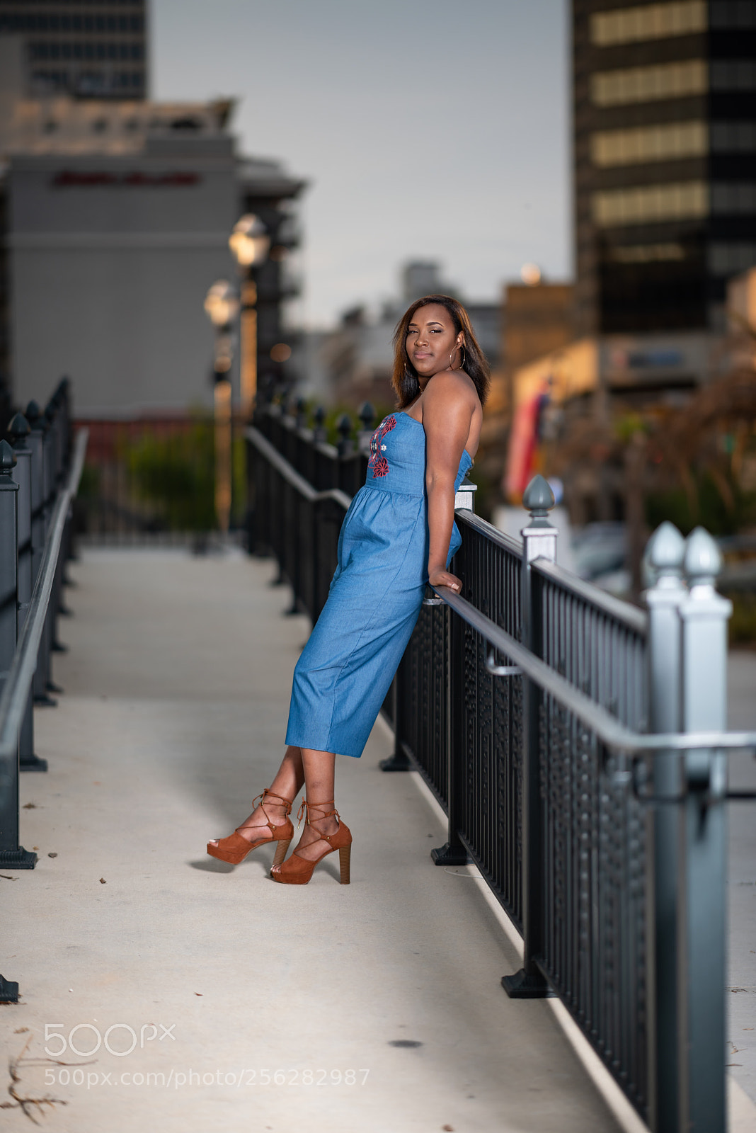 Nikon D810 sample photo. Young woman at dusk photography