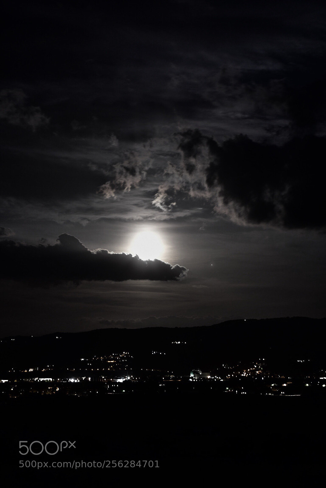 Nikon D750 sample photo. Moon photography