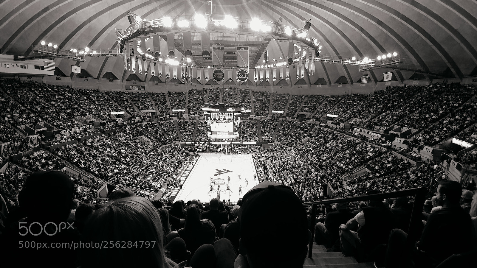 LG V20 sample photo. Wv coliseum photography