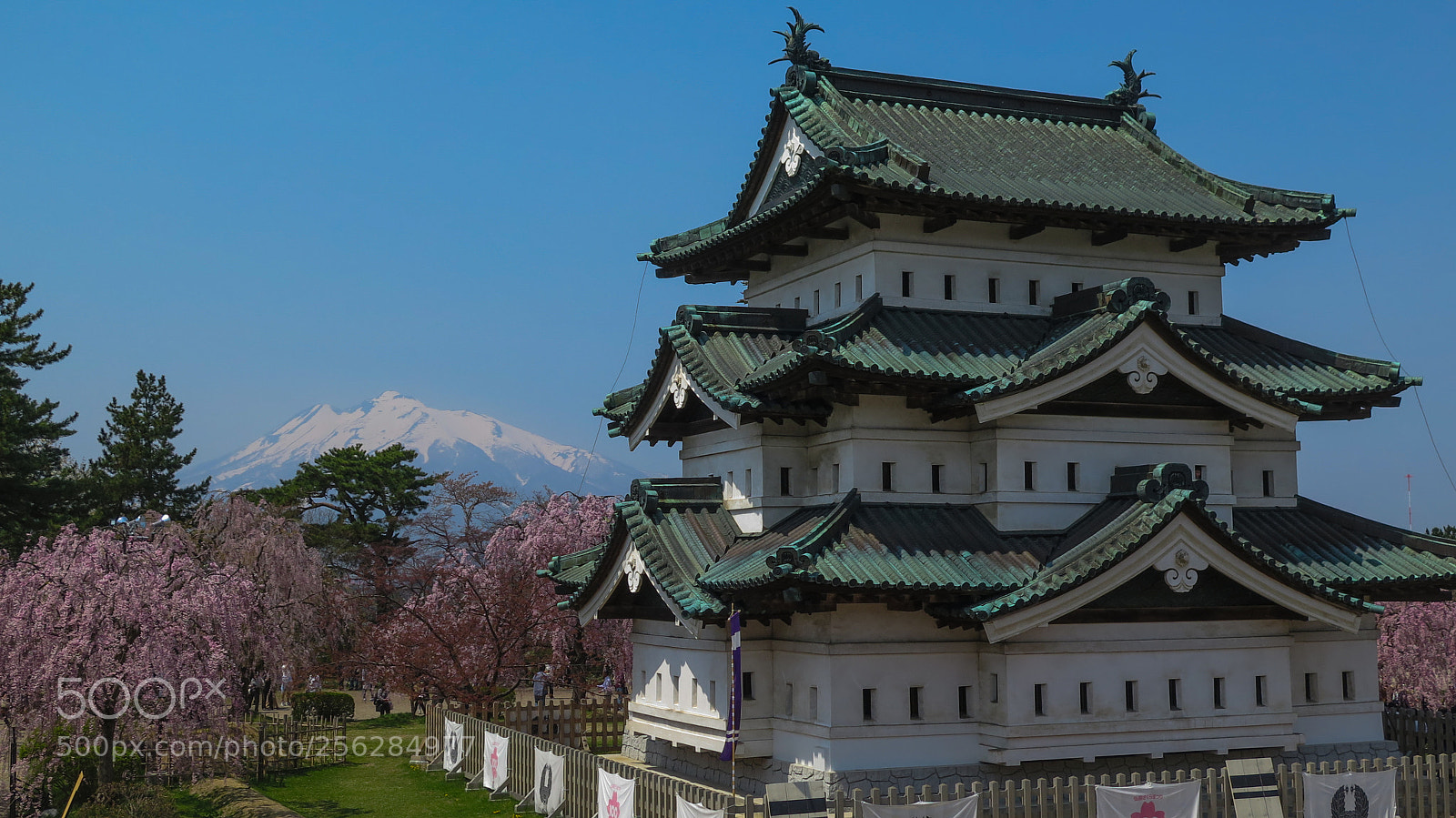Canon PowerShot G16 sample photo. Hirosaki castle photography