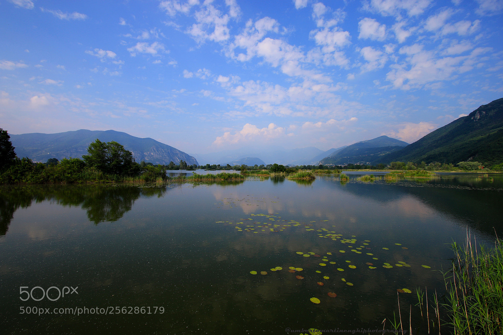 Canon EOS 7D Mark II sample photo. Good morning lake photography