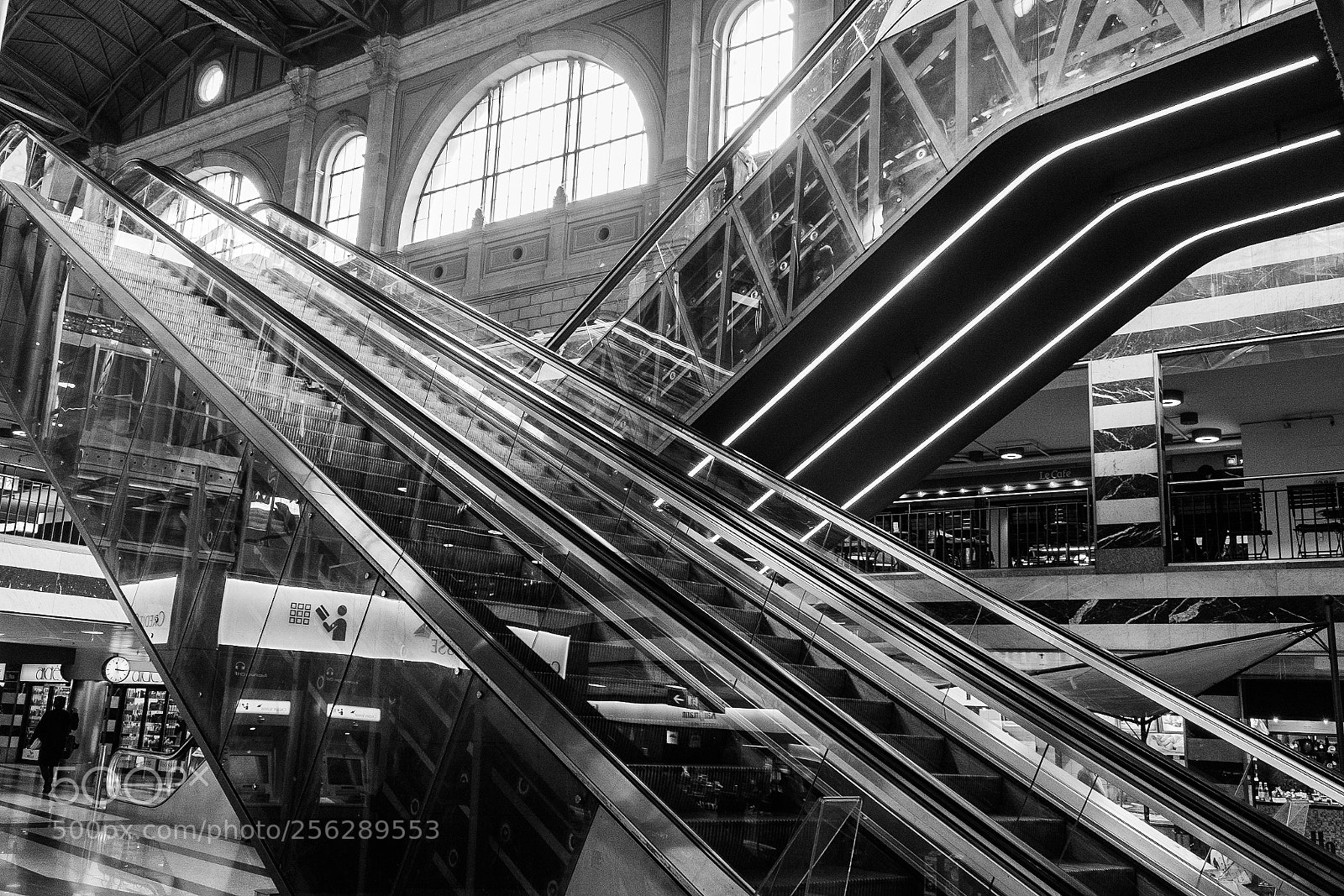 Sony a6000 sample photo. Escalators photography